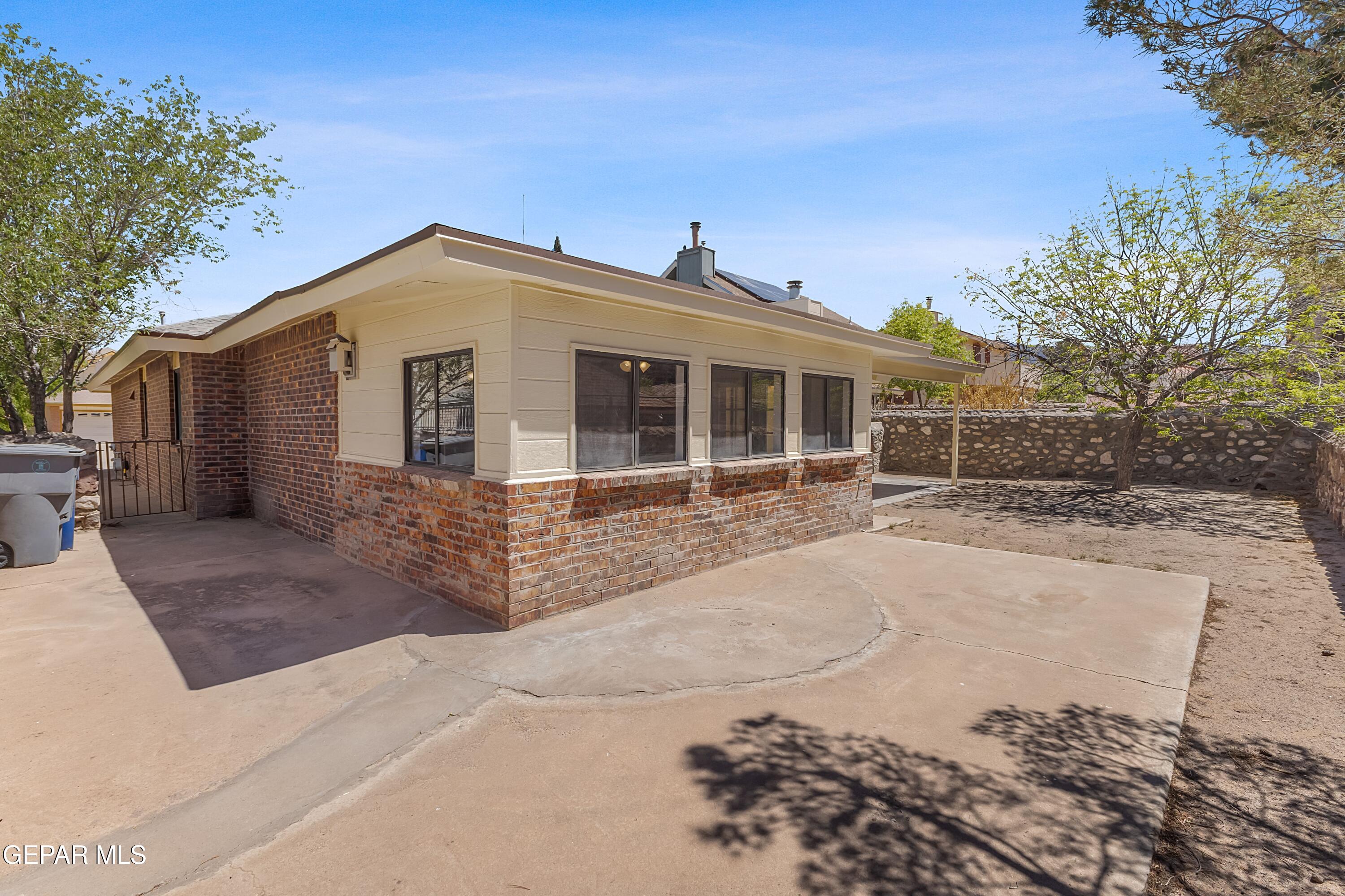 7140 Feather Hawk Dr. Drive