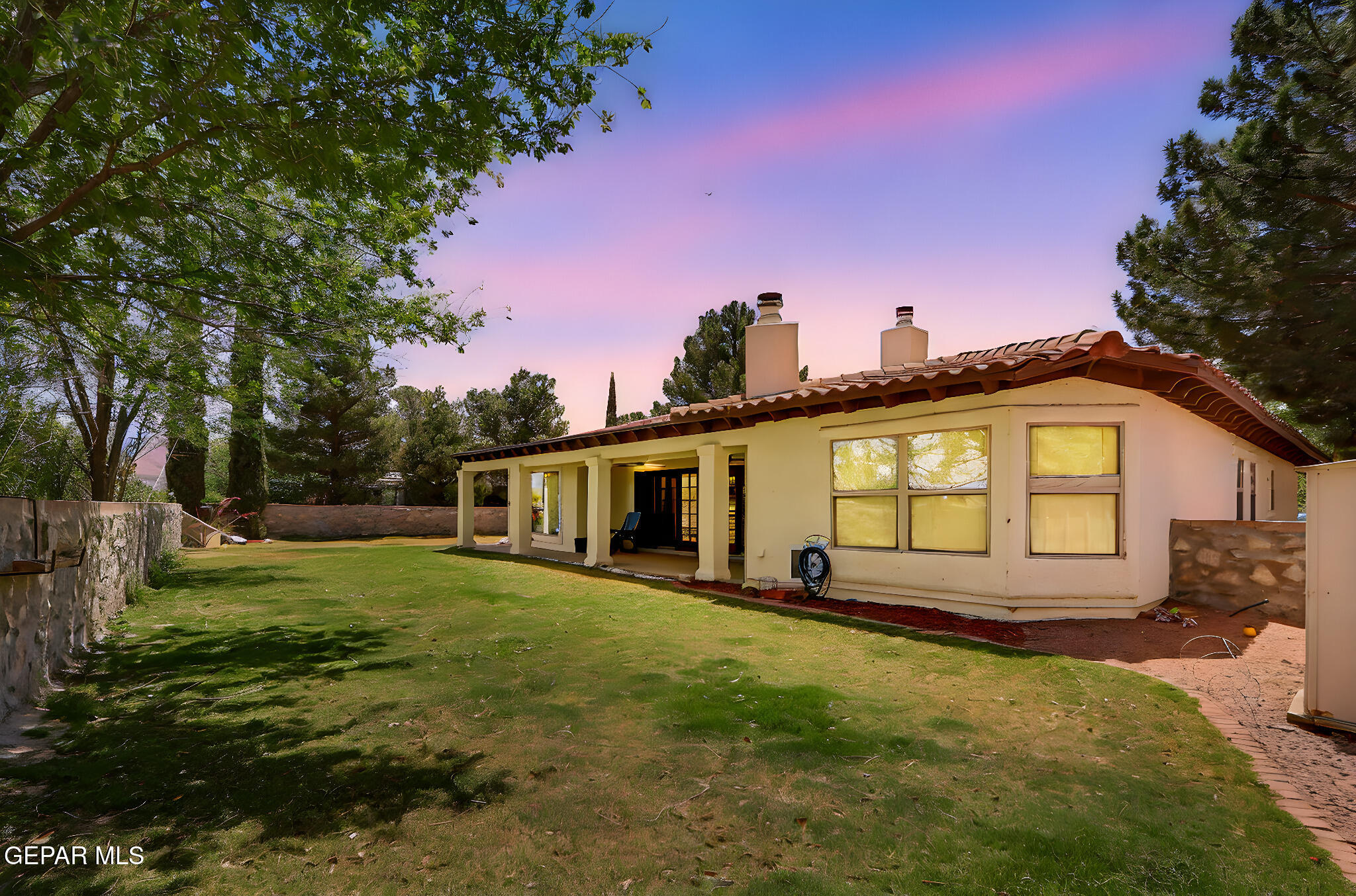 613 Willow Glen Drive