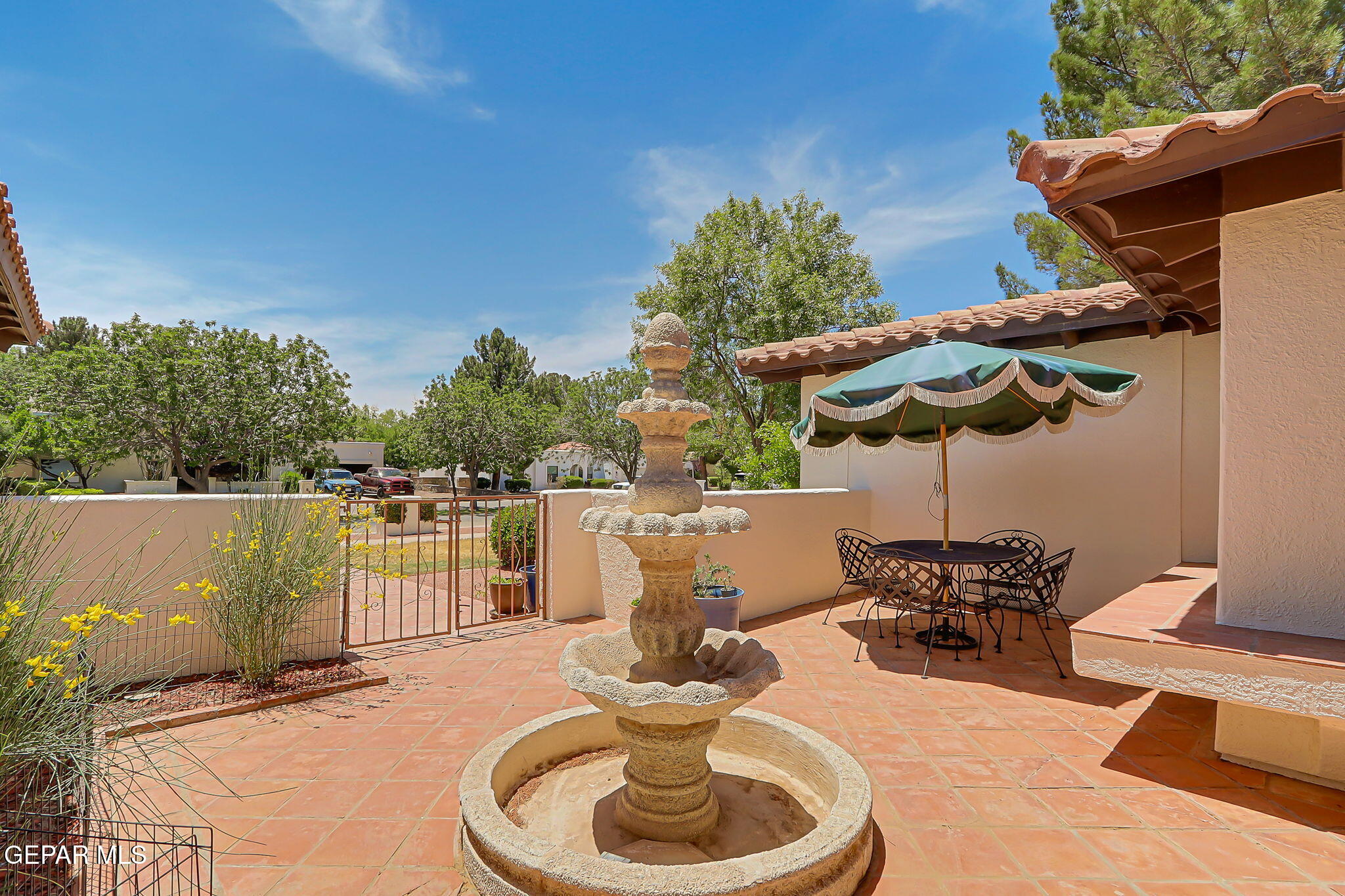 613 Willow Glen Drive