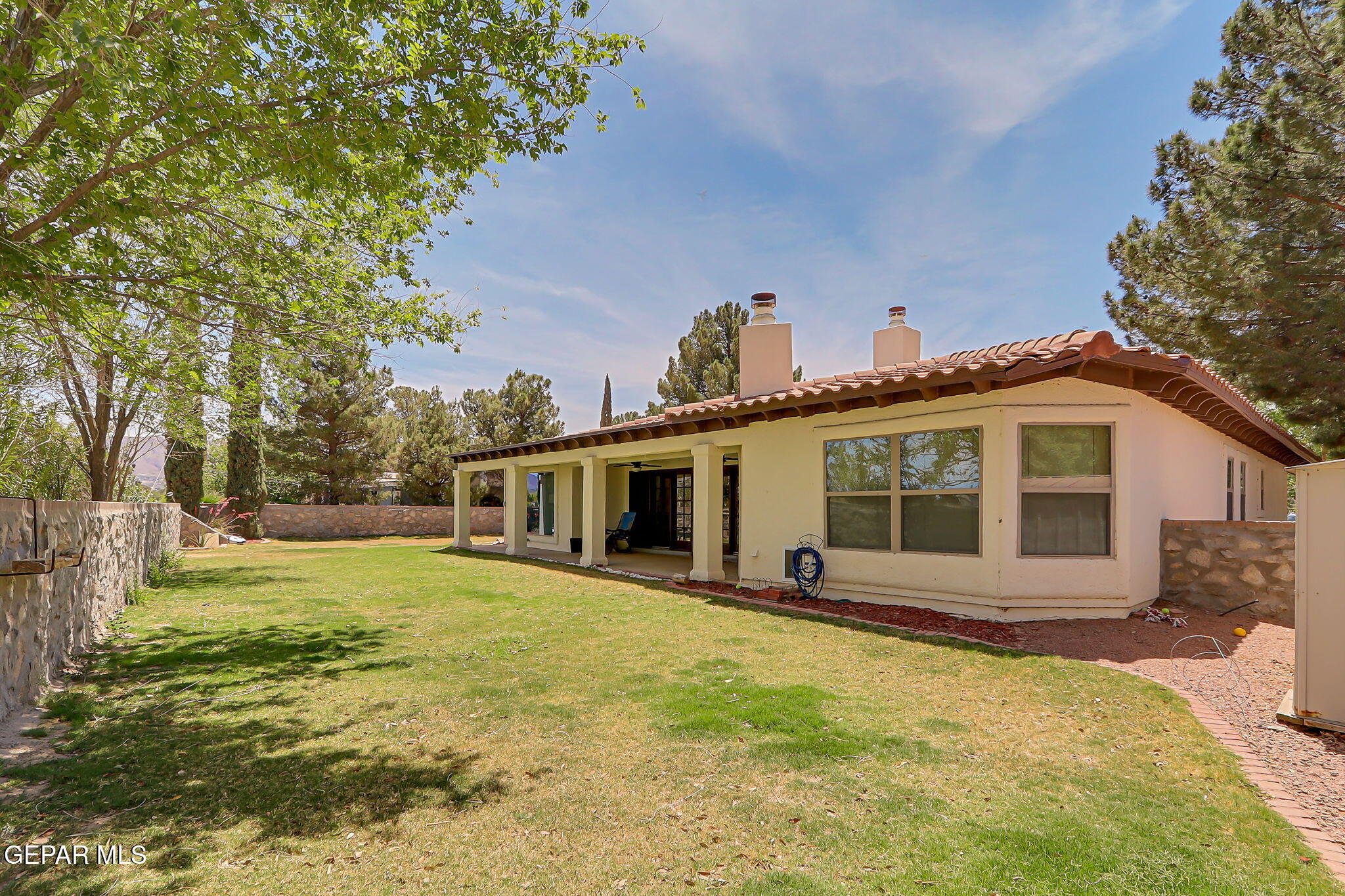 613 Willow Glen Drive