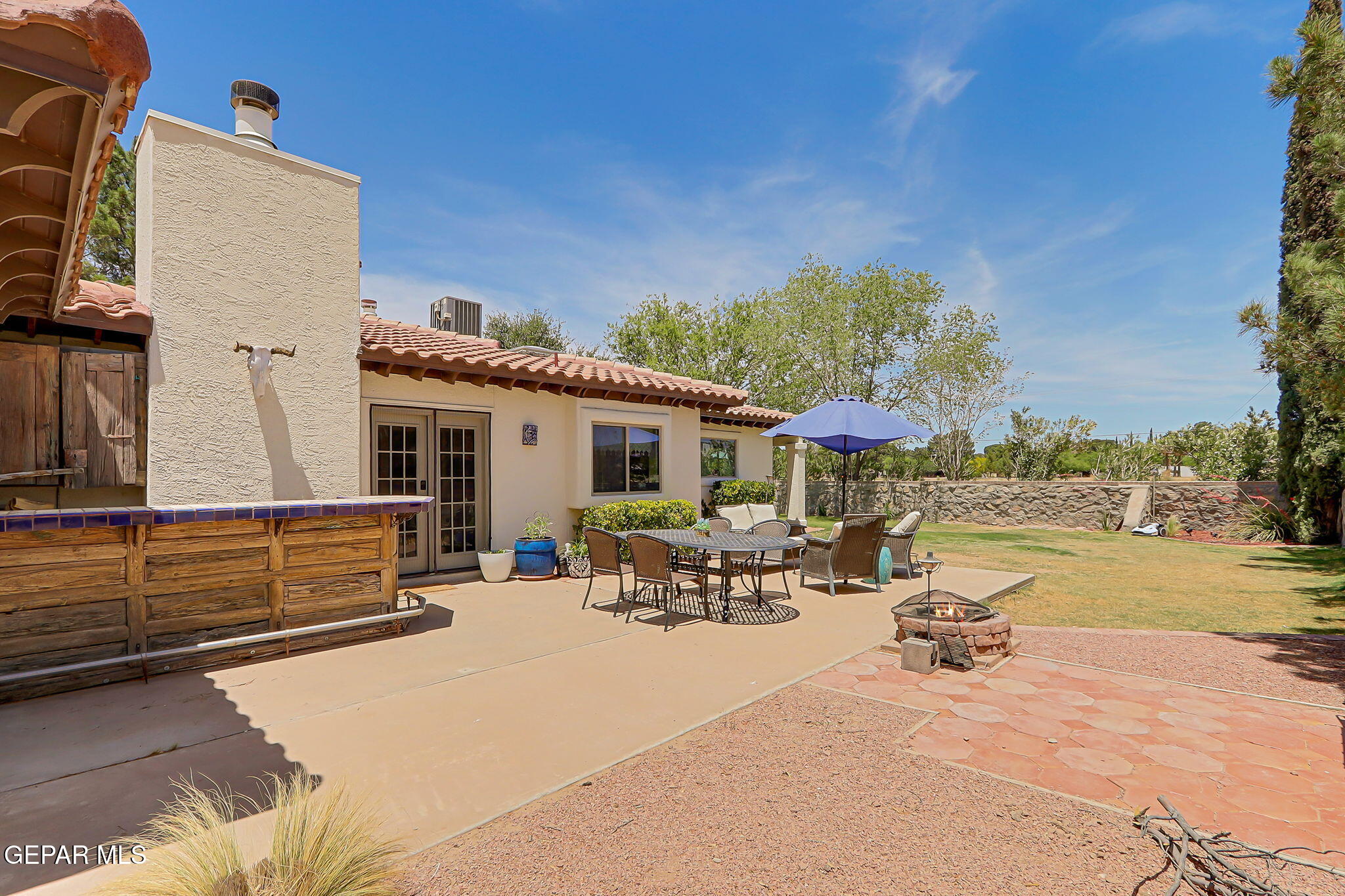 613 Willow Glen Drive