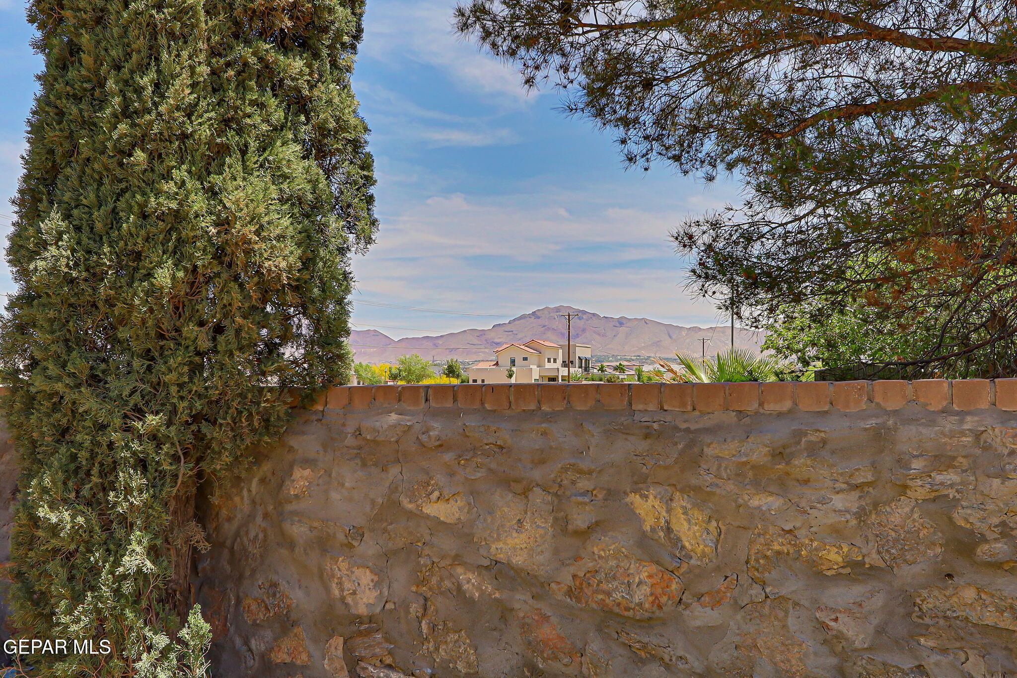 613 Willow Glen Drive
