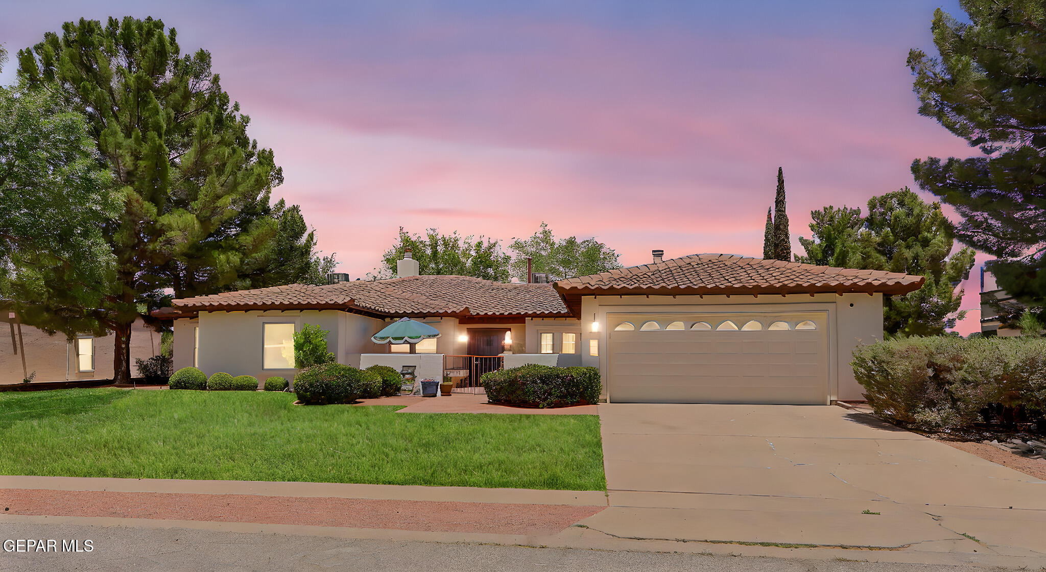 613 Willow Glen Drive