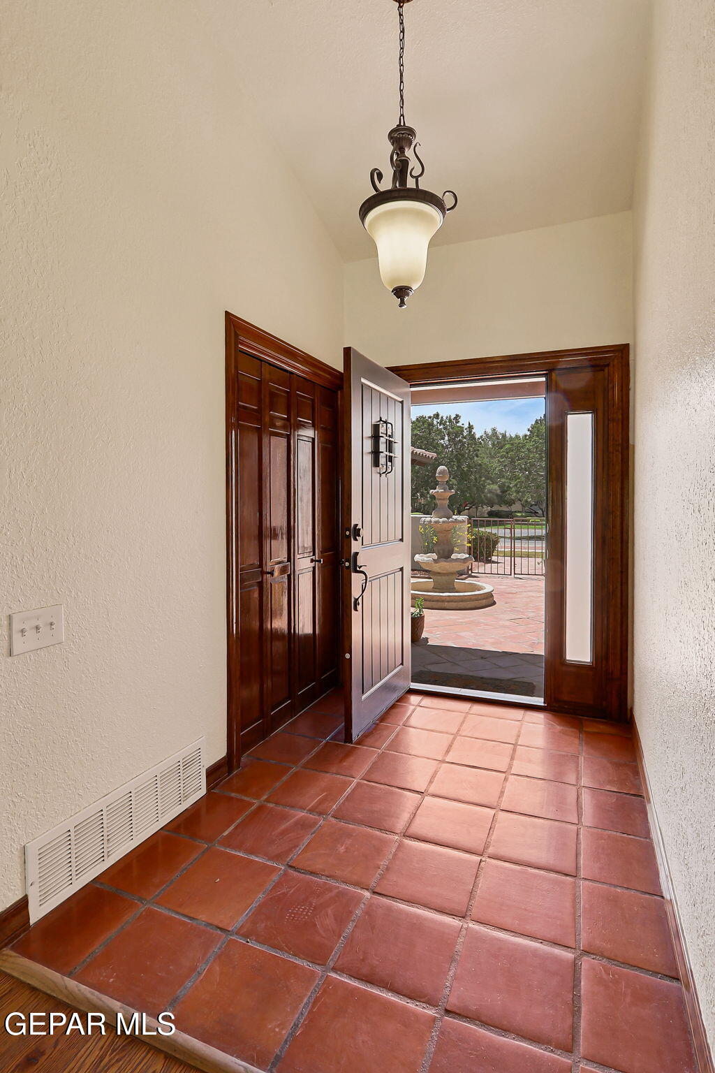 613 Willow Glen Drive