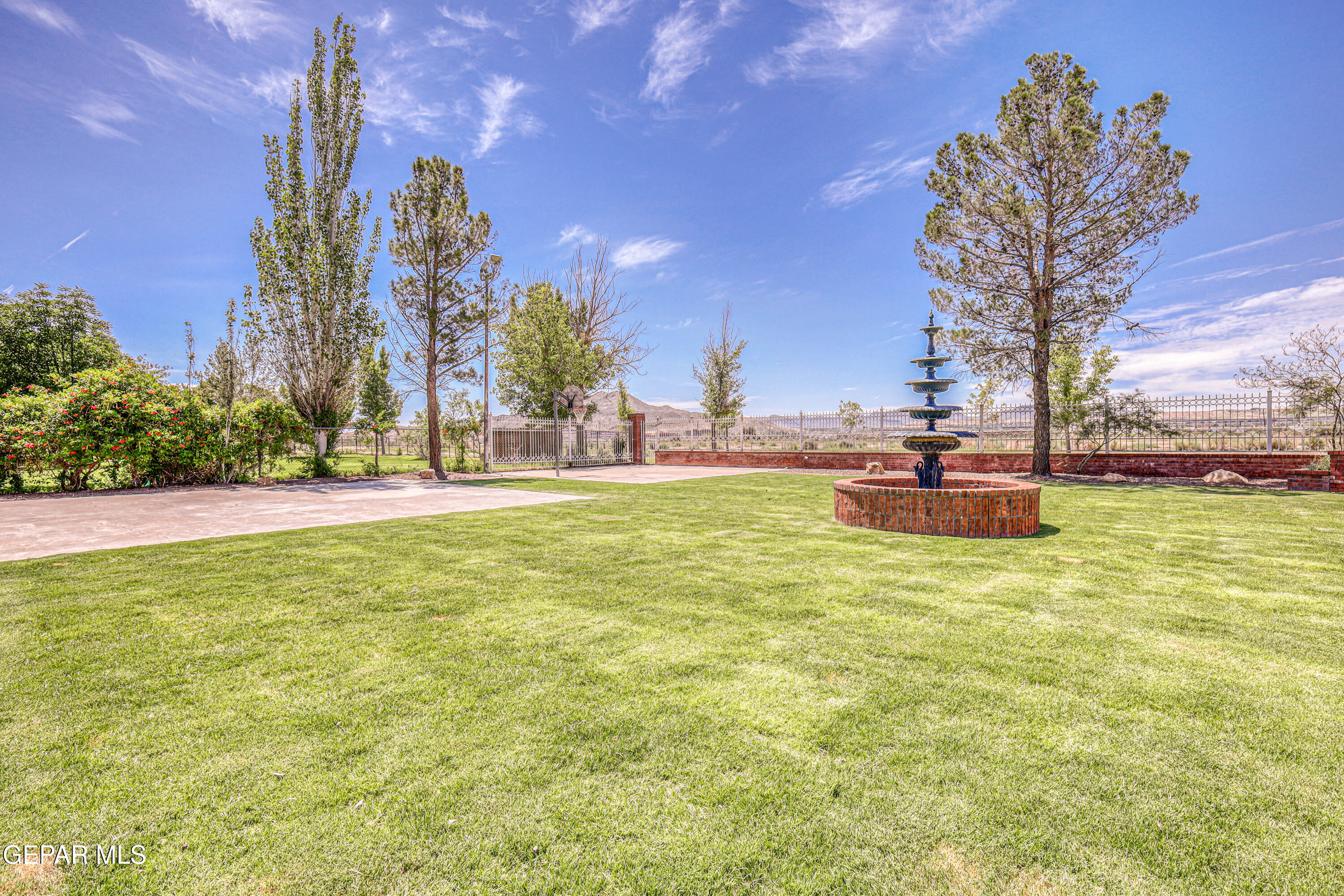 4024 Roadside Court