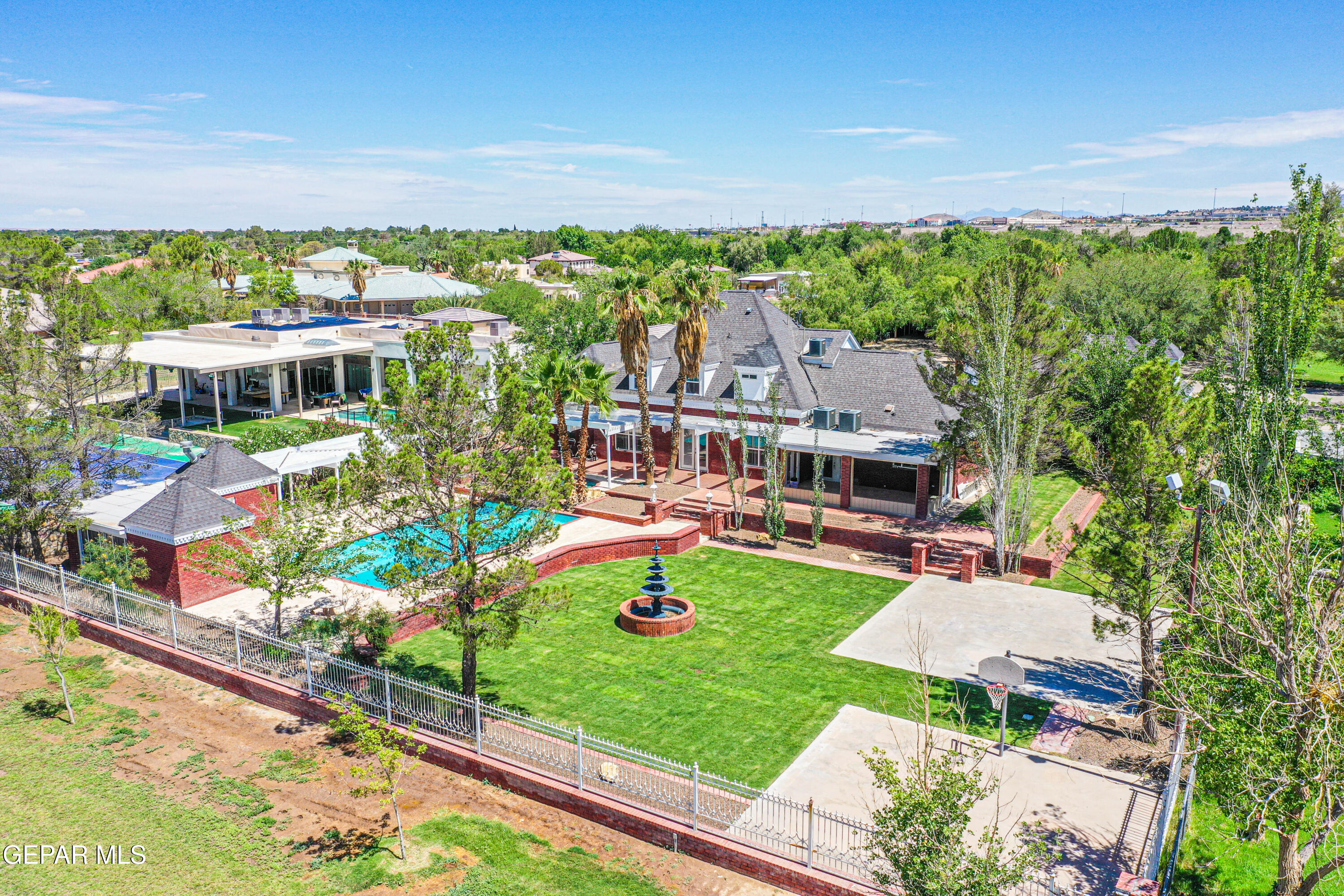 4024 Roadside Court