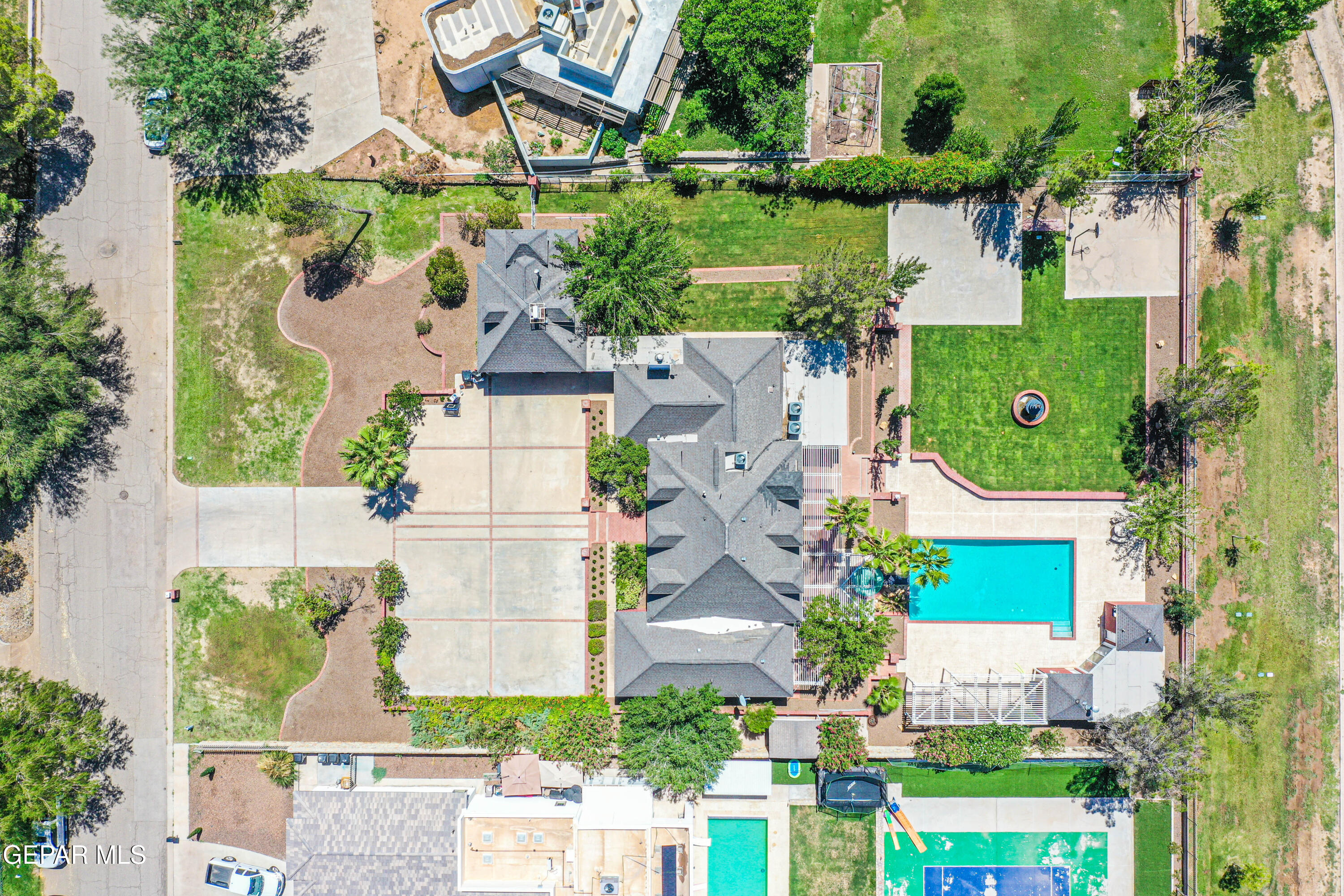 4024 Roadside Court