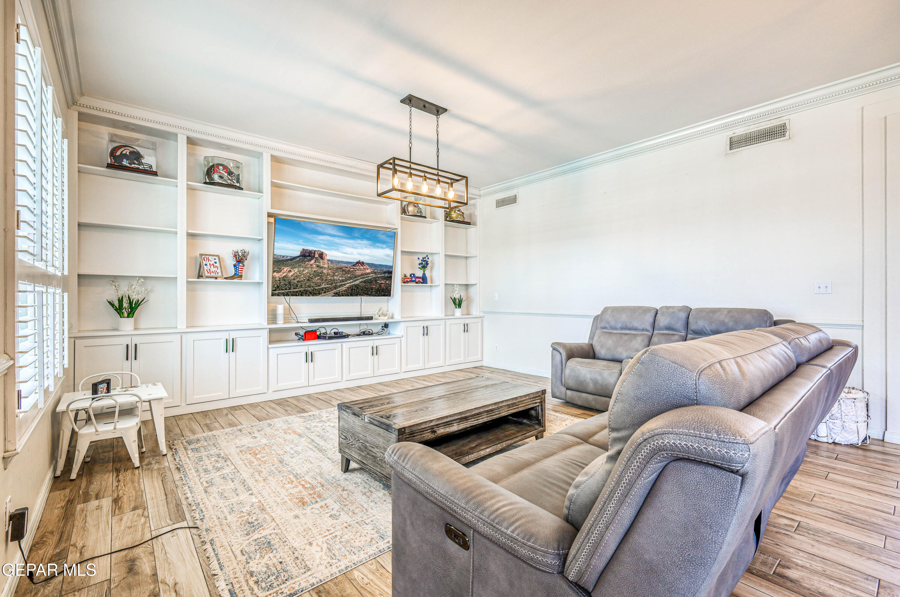 4024 Roadside Court