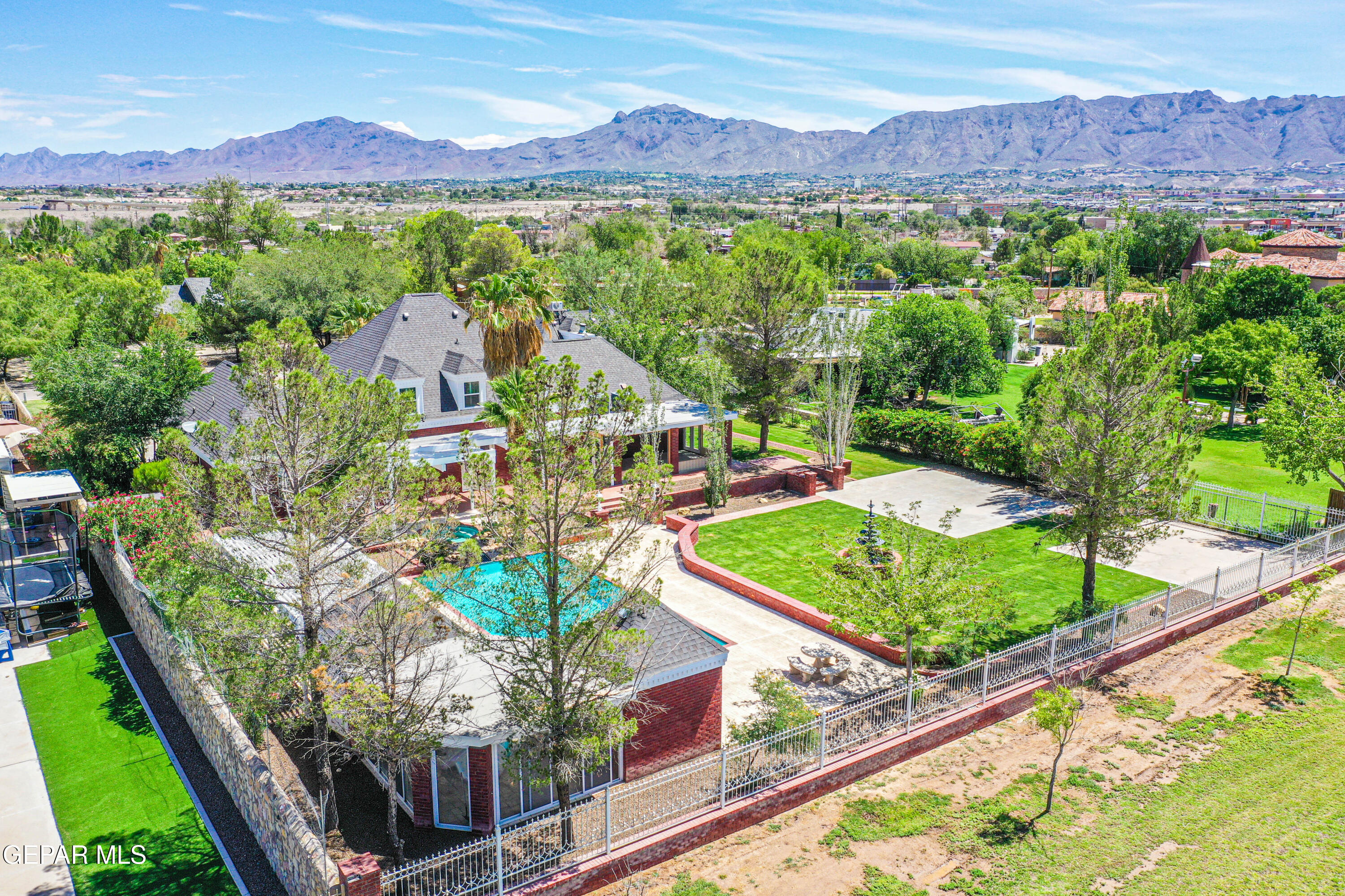 4024 Roadside Court