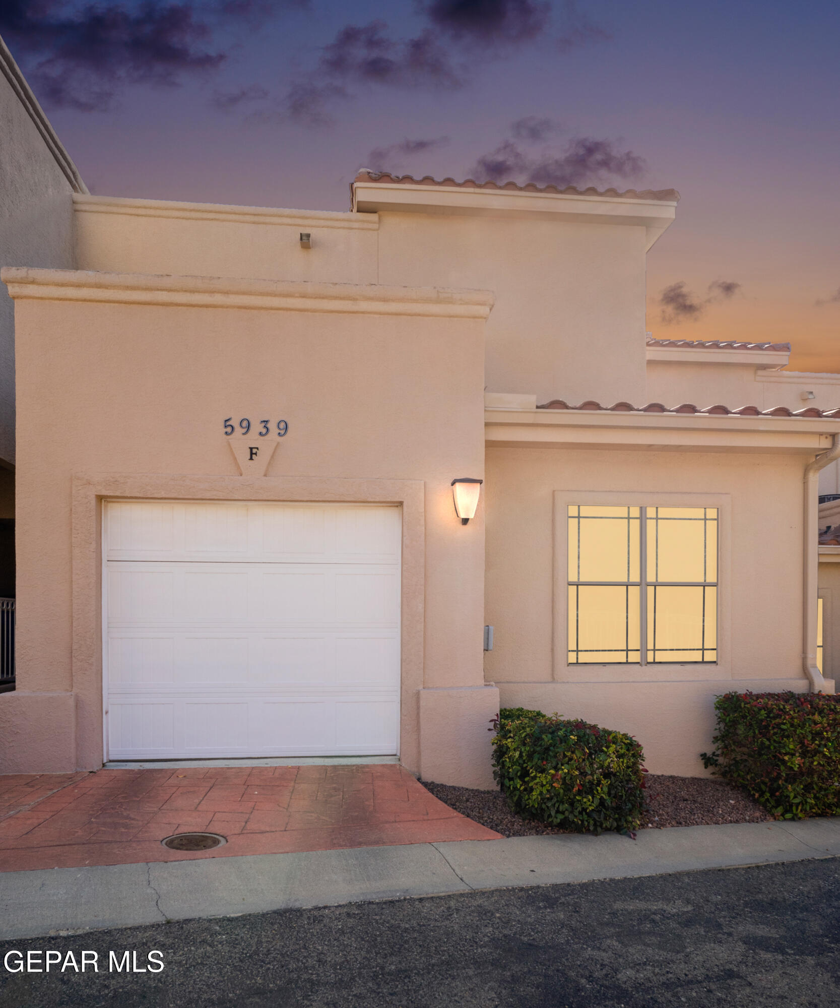 5939 BANDOLERO Drive F