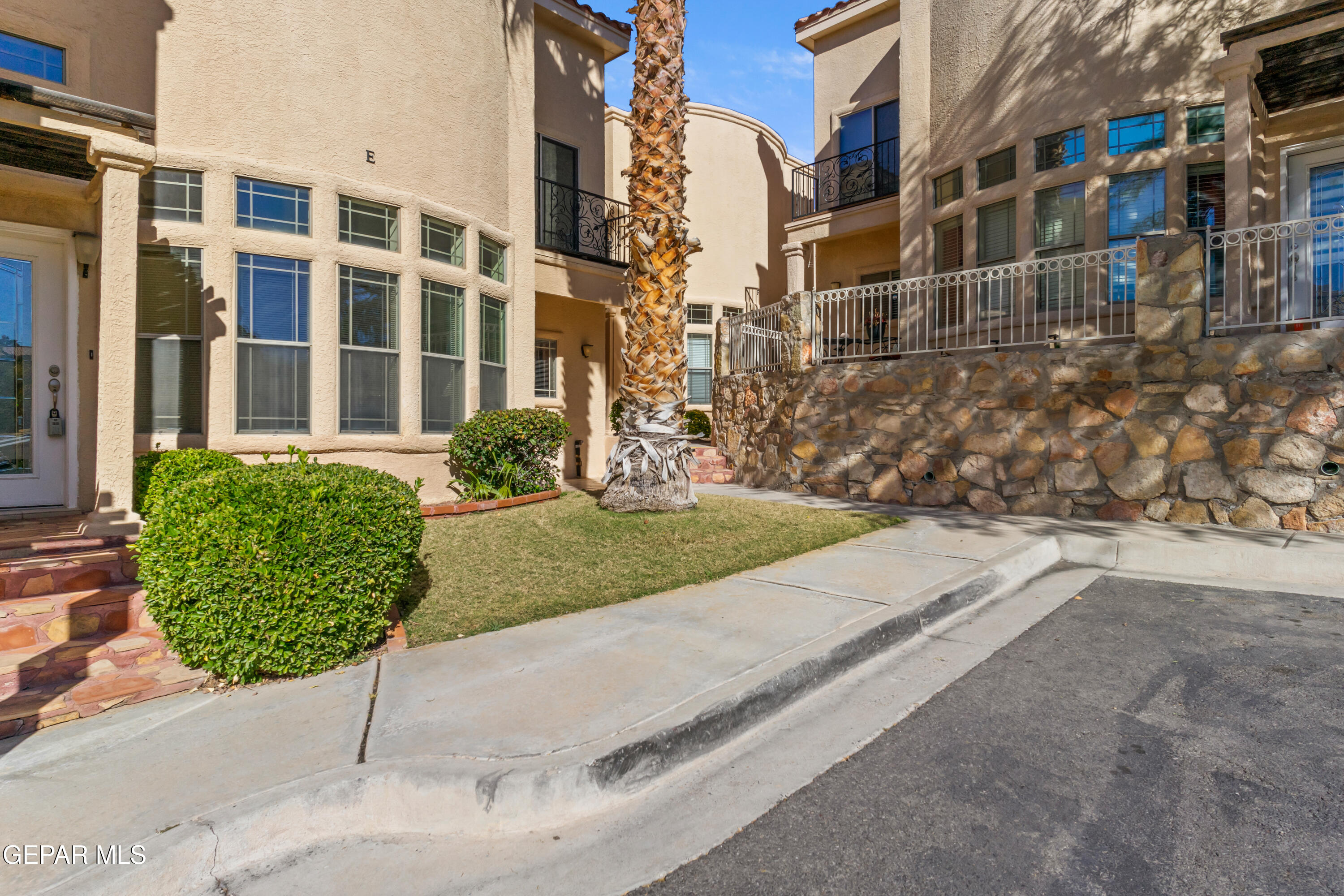 5939 BANDOLERO Drive F
