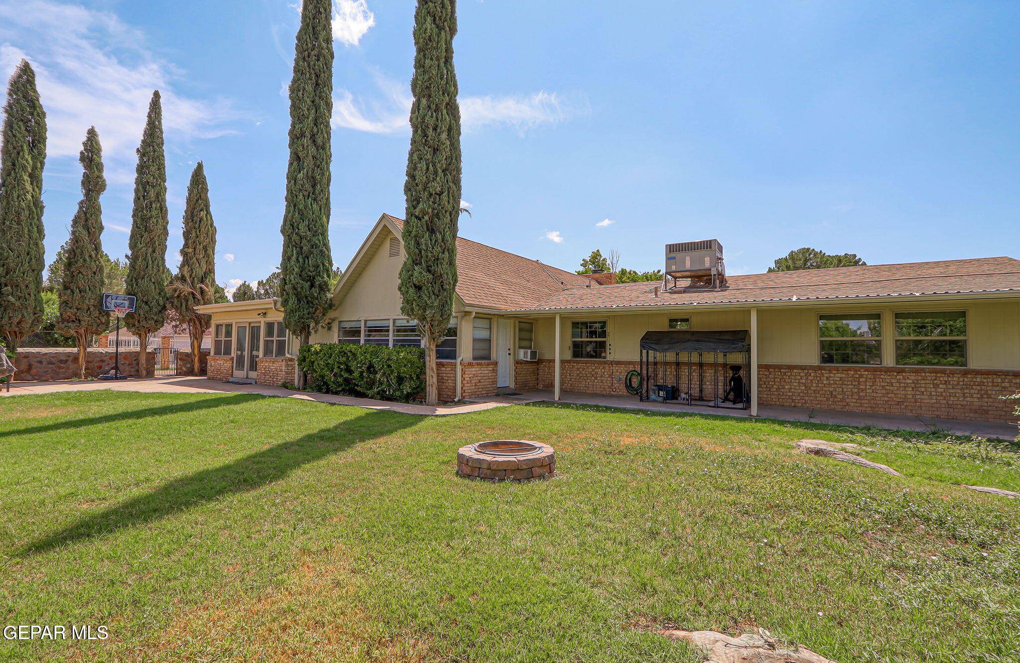5440 La Estancia Circle