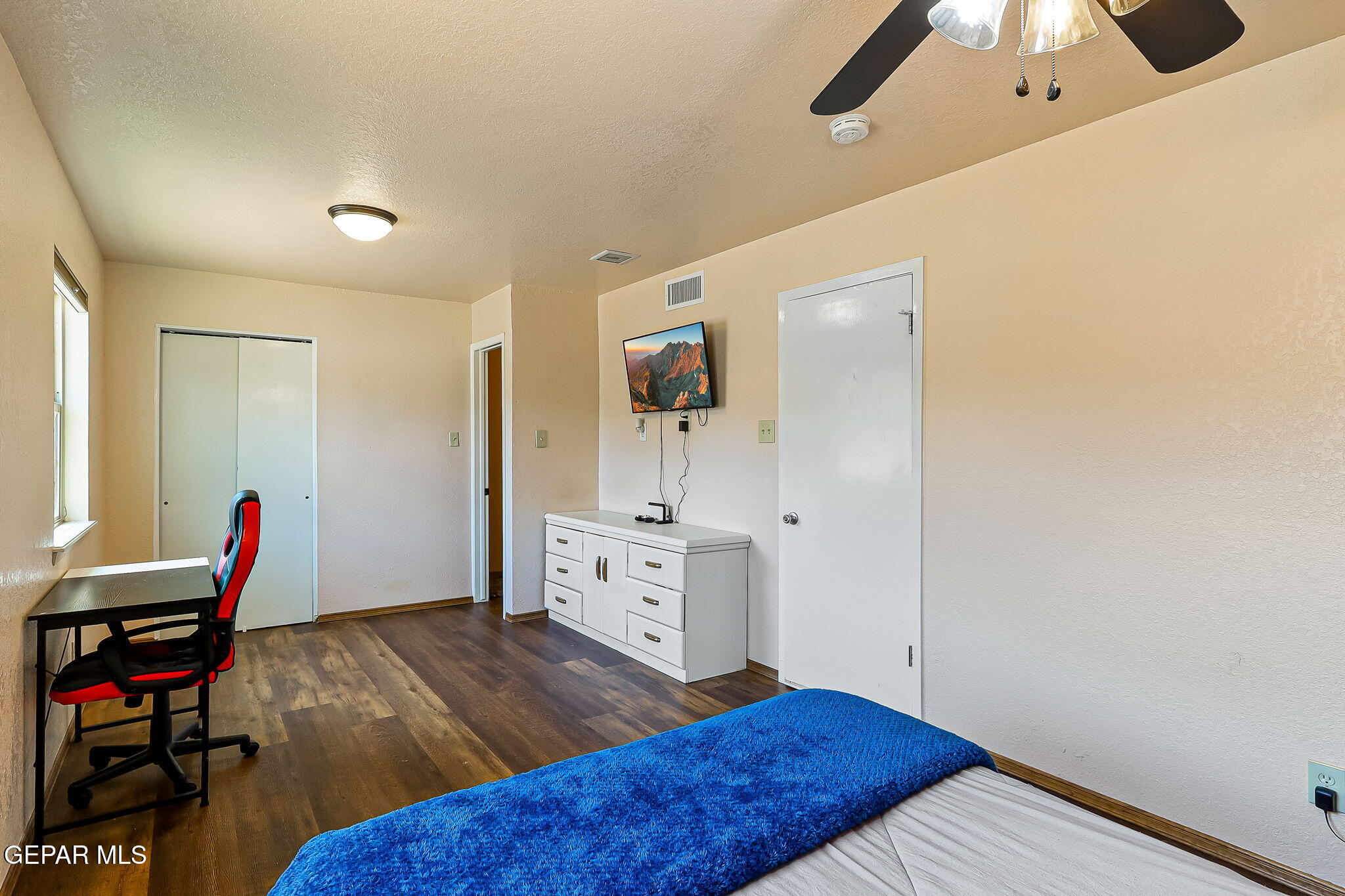 5440 La Estancia Circle