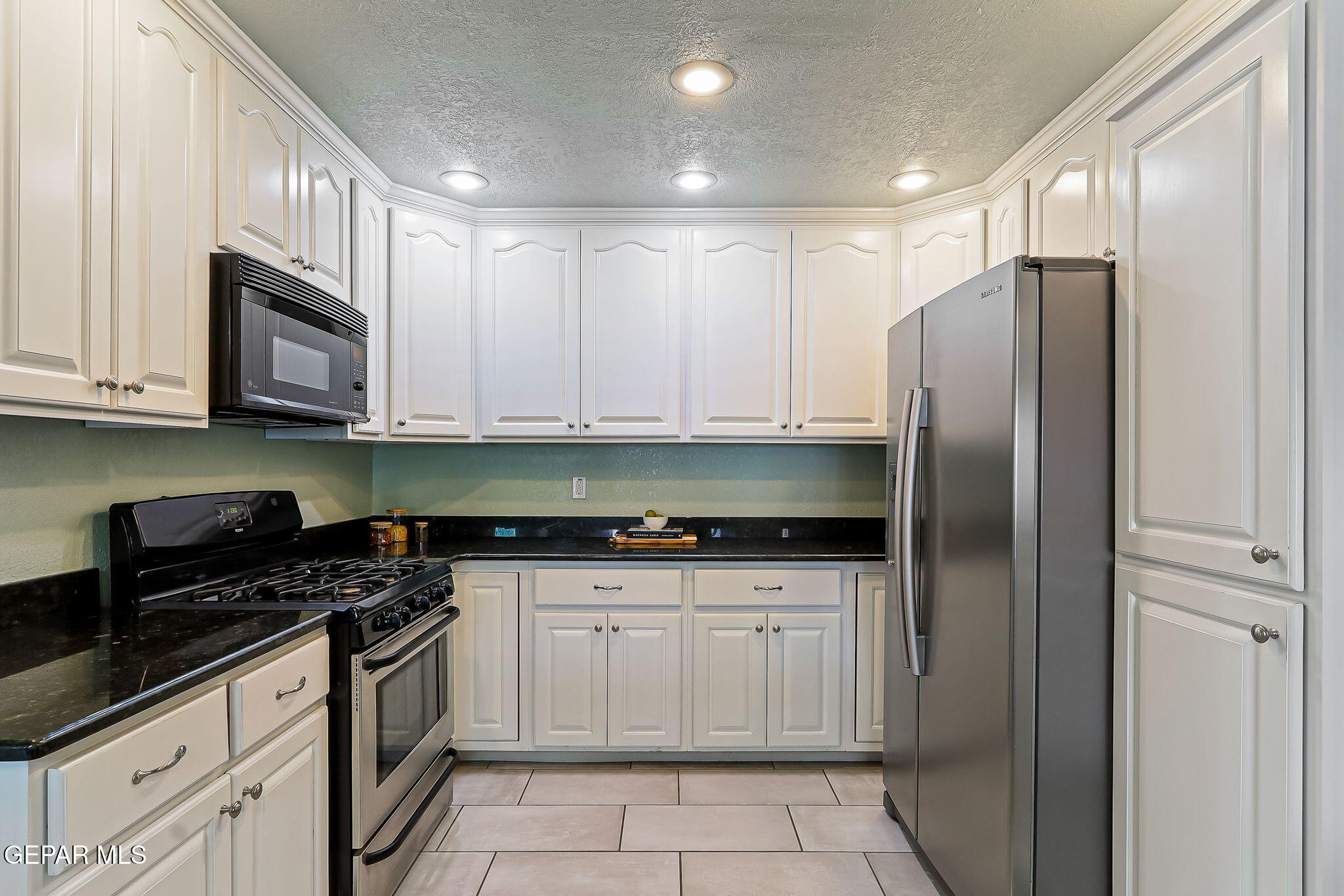 5440 La Estancia Circle