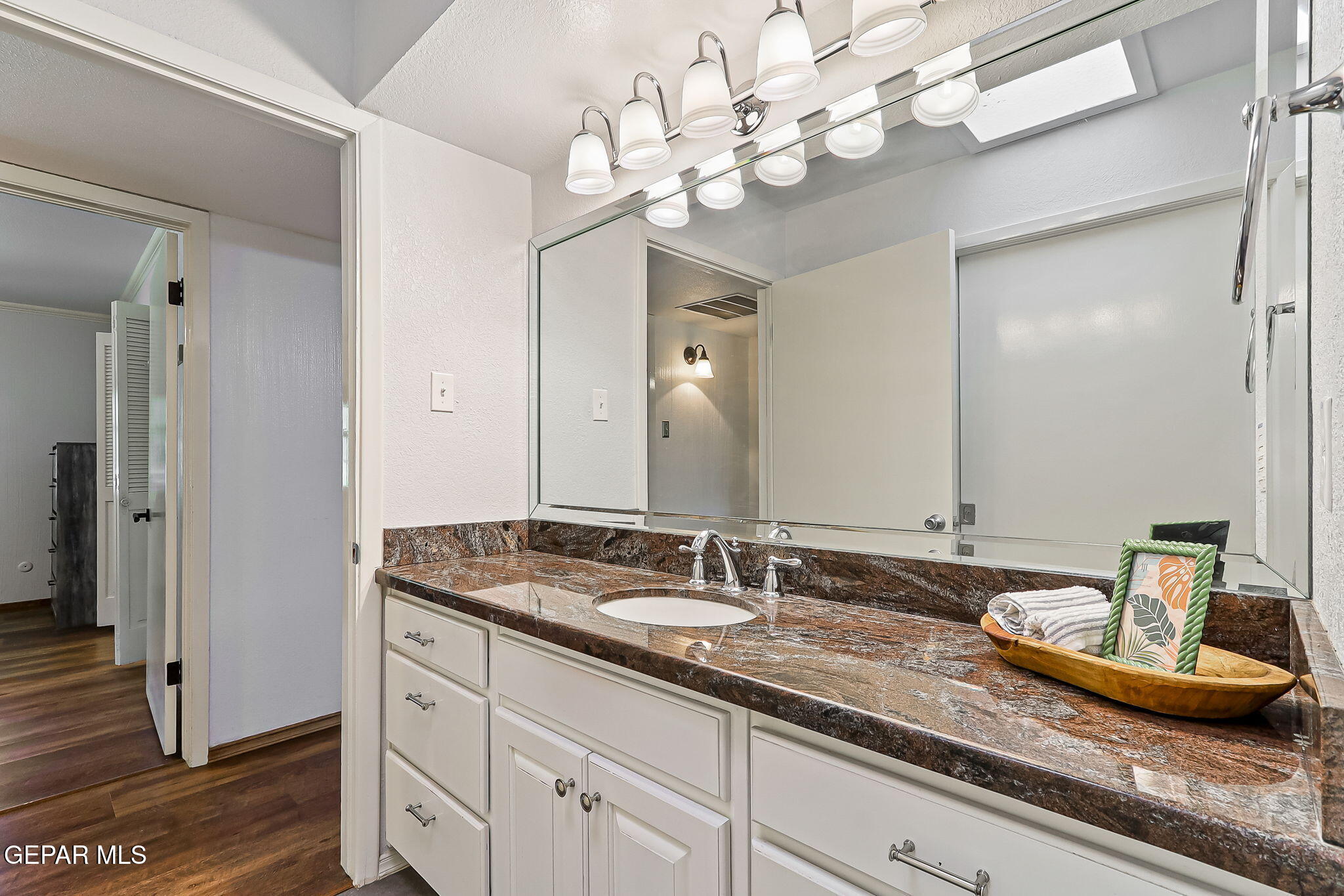 5440 La Estancia Circle