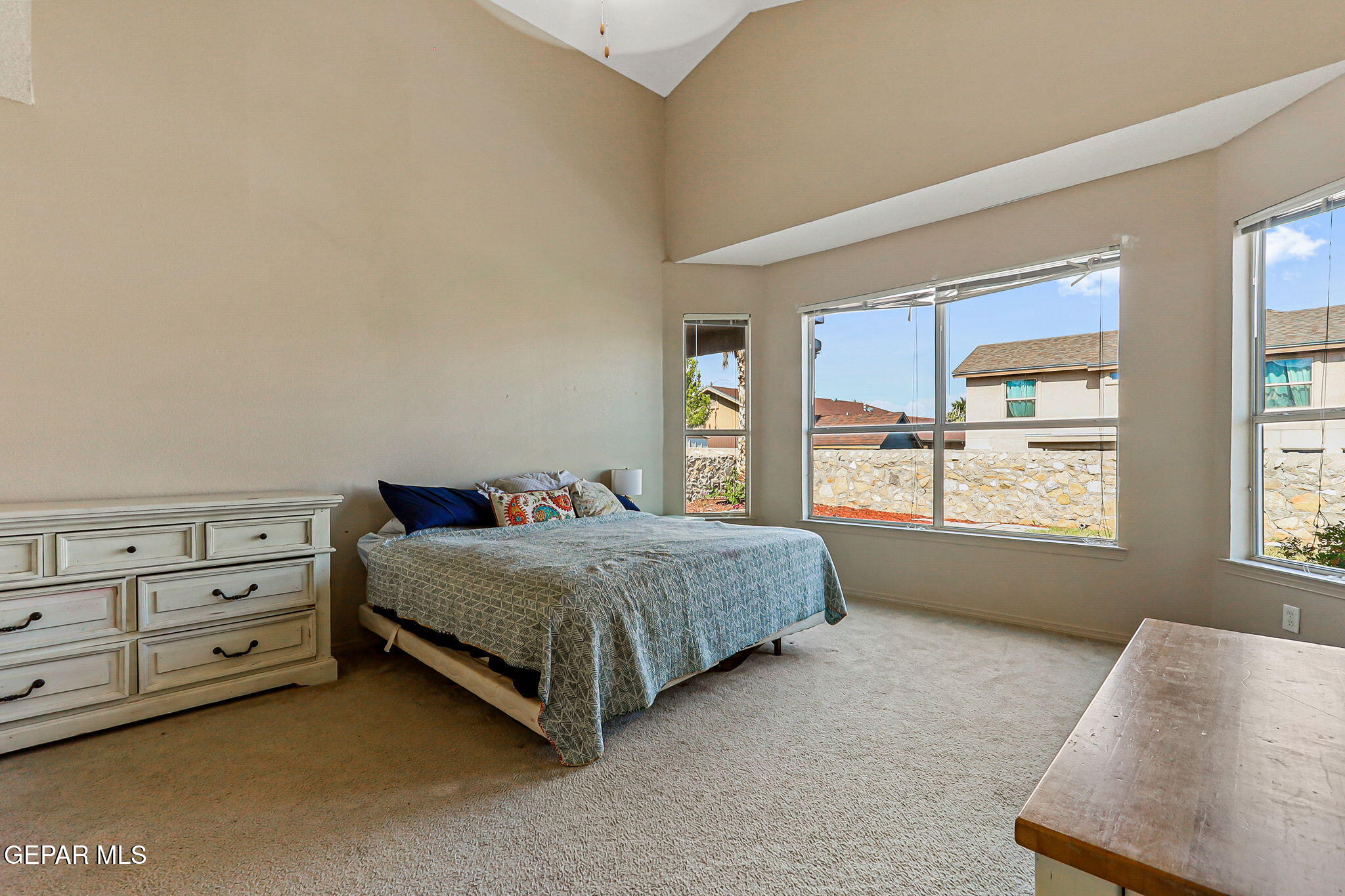 10944 Northview Drive