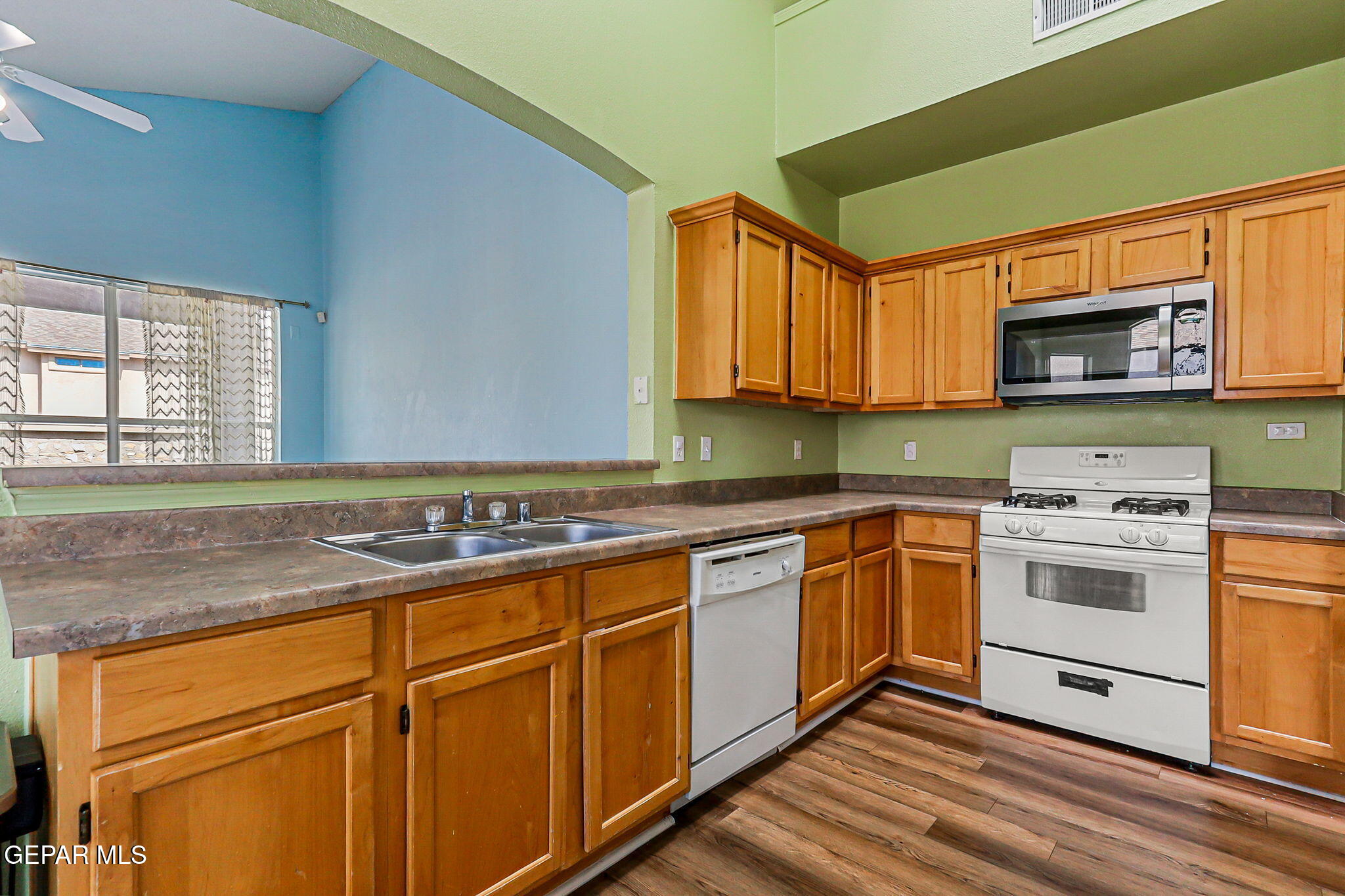 10944 Northview Drive