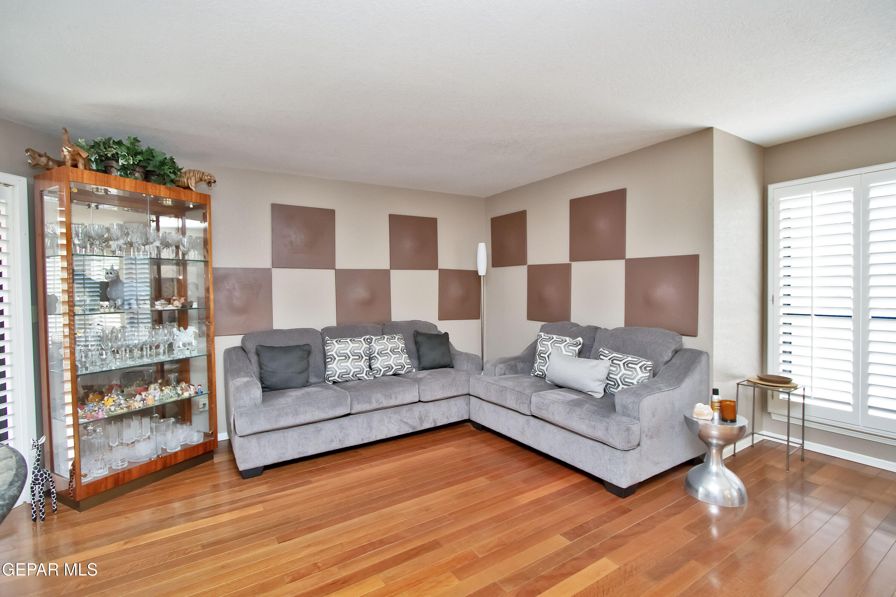 5706 Mira Sierra Lane