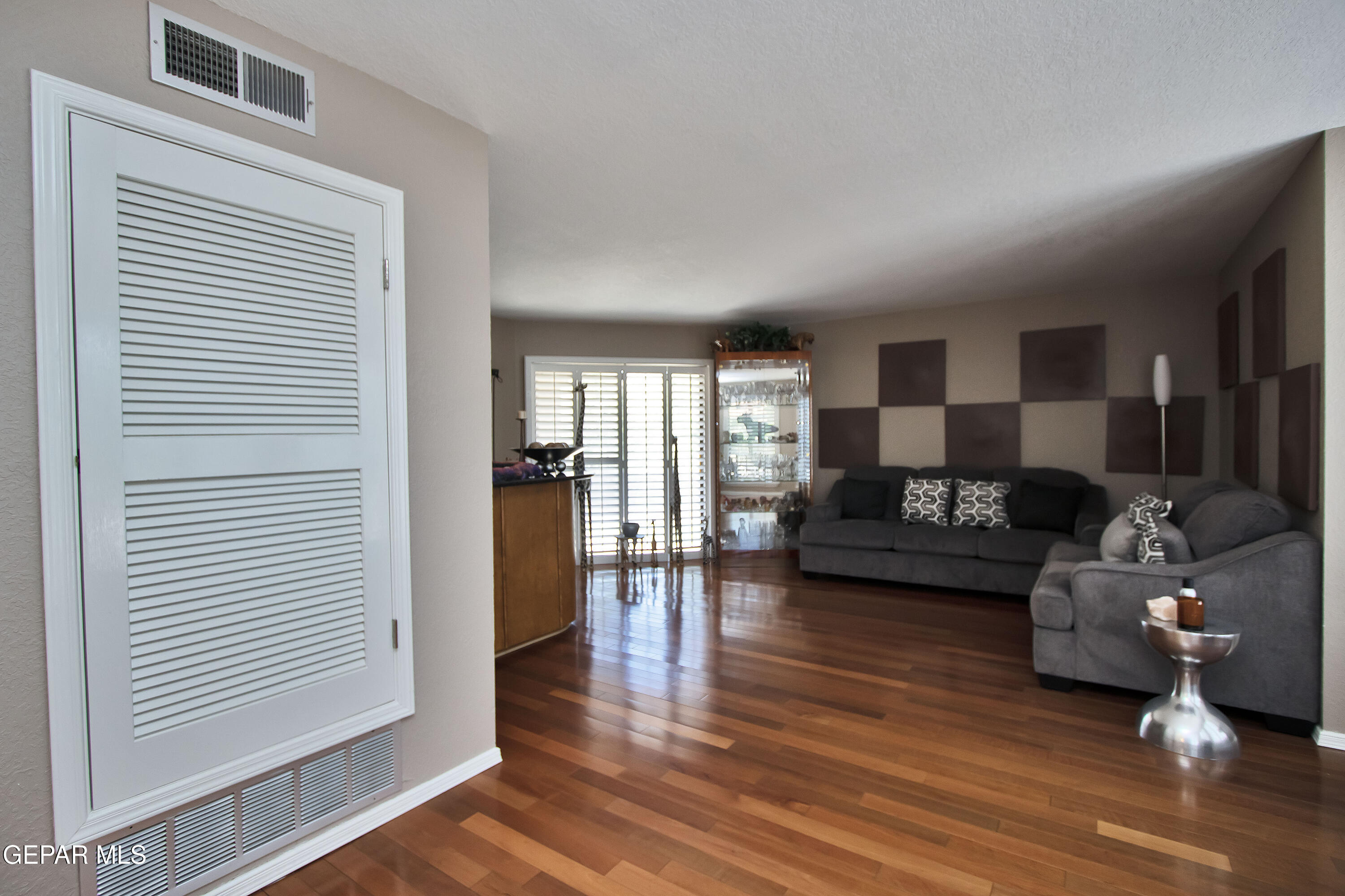 5706 Mira Sierra Lane