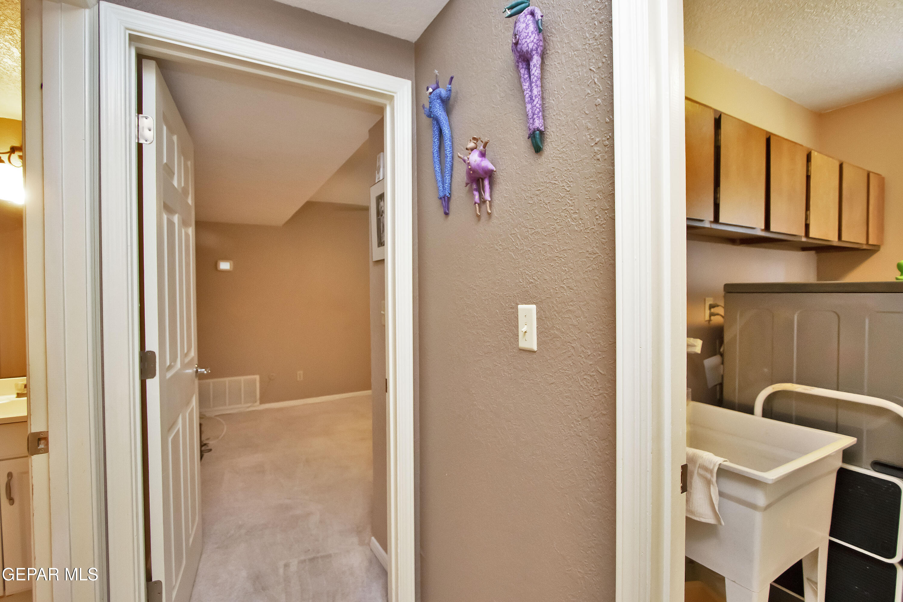 5706 Mira Sierra Lane