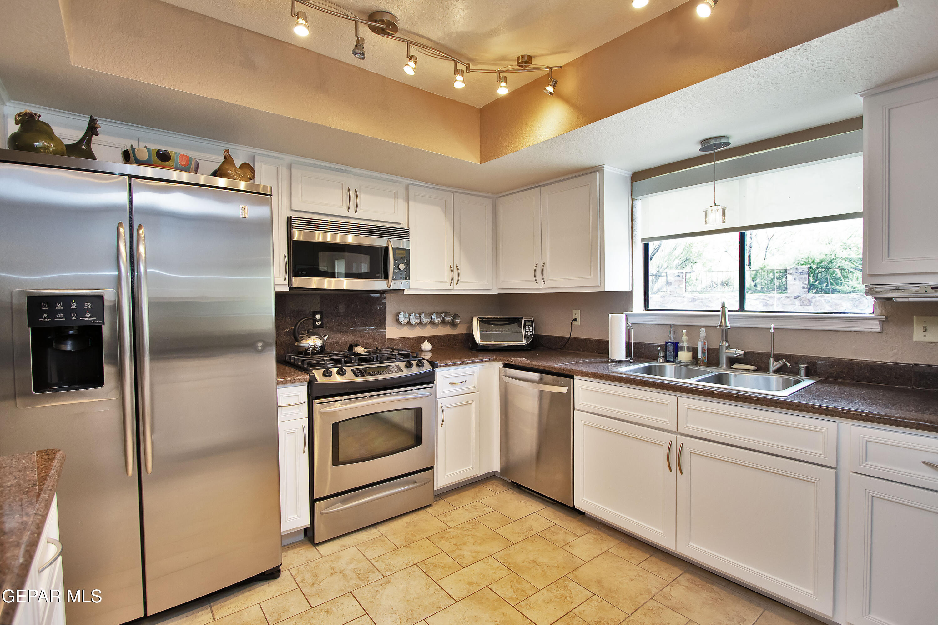 5706 Mira Sierra Lane