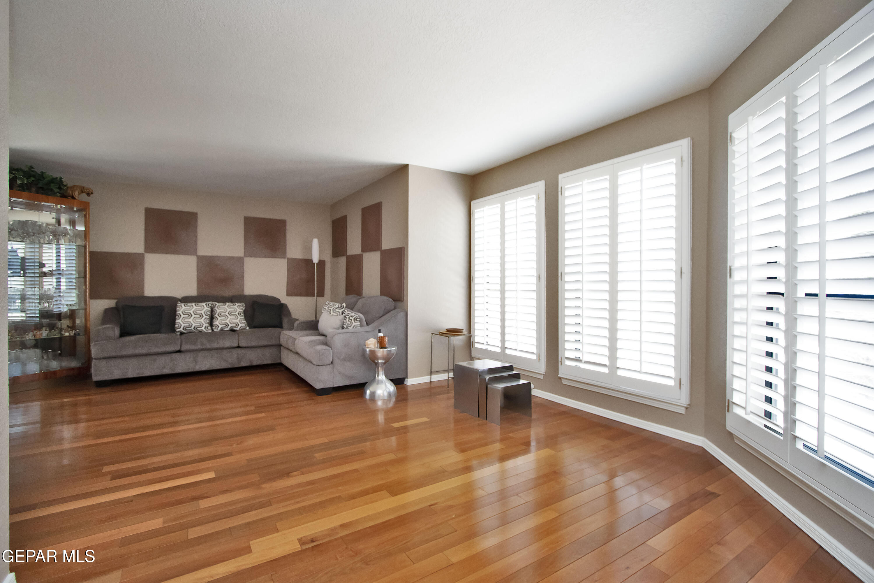 5706 Mira Sierra Lane