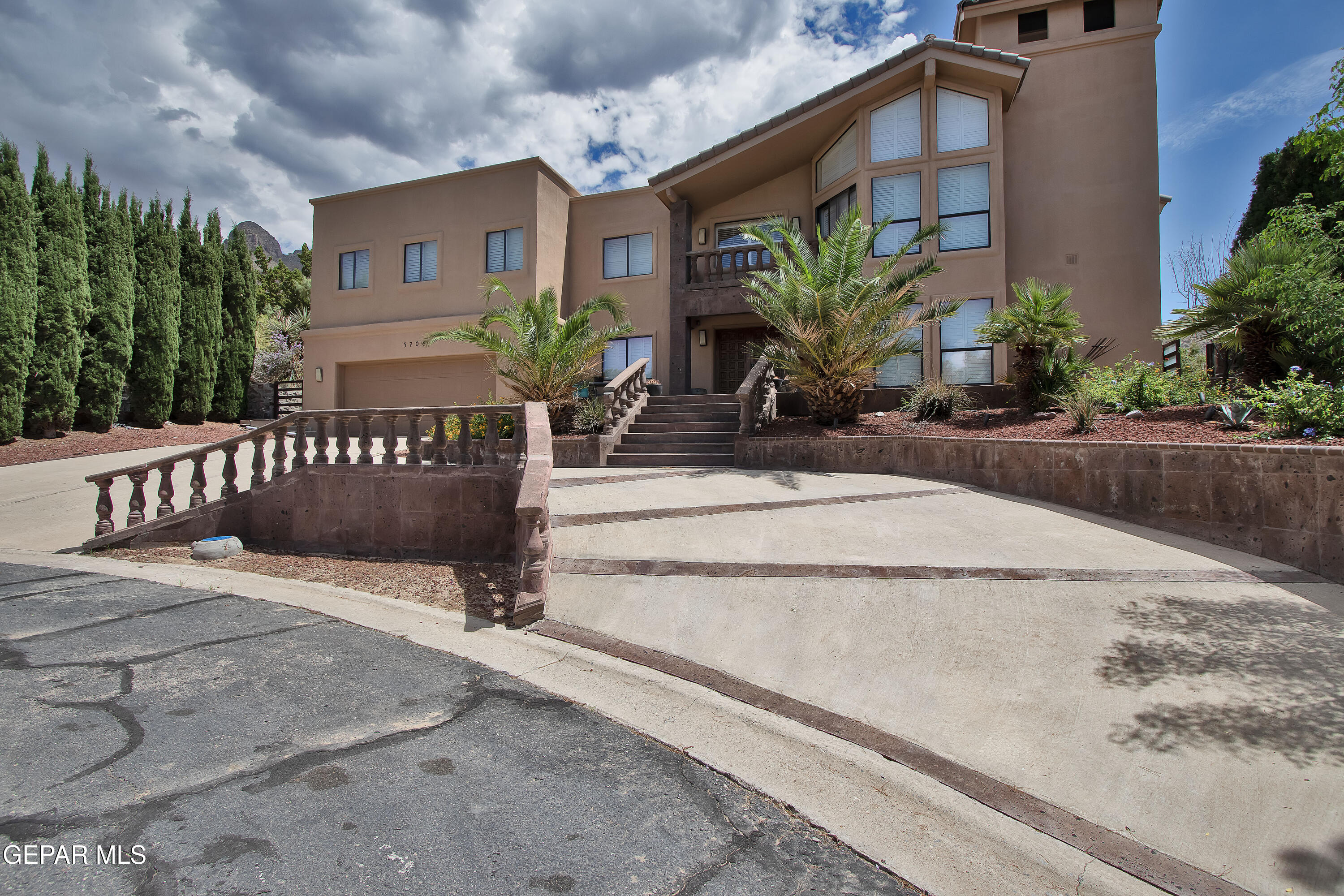 5706 Mira Sierra Lane