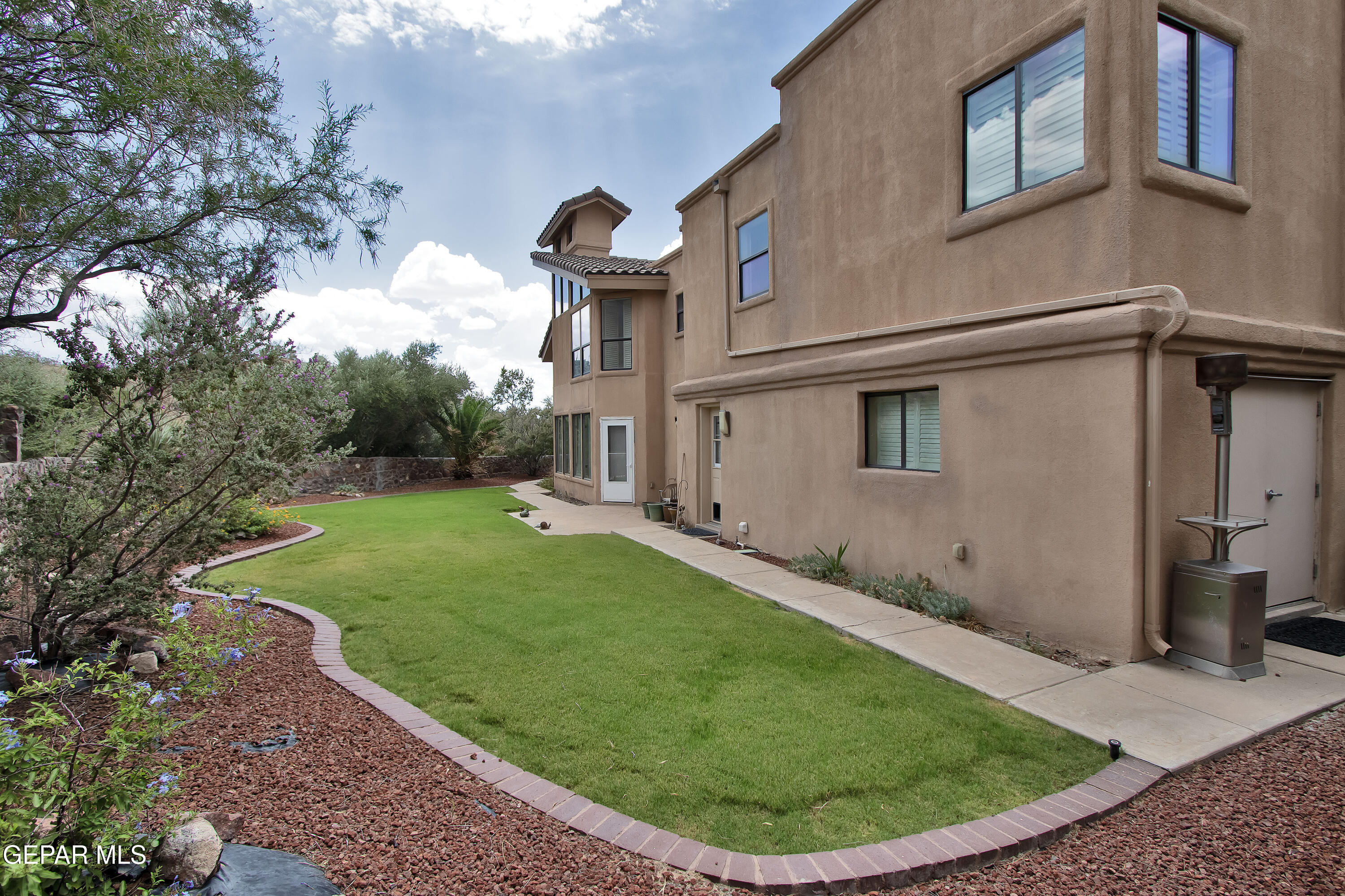 5706 Mira Sierra Lane