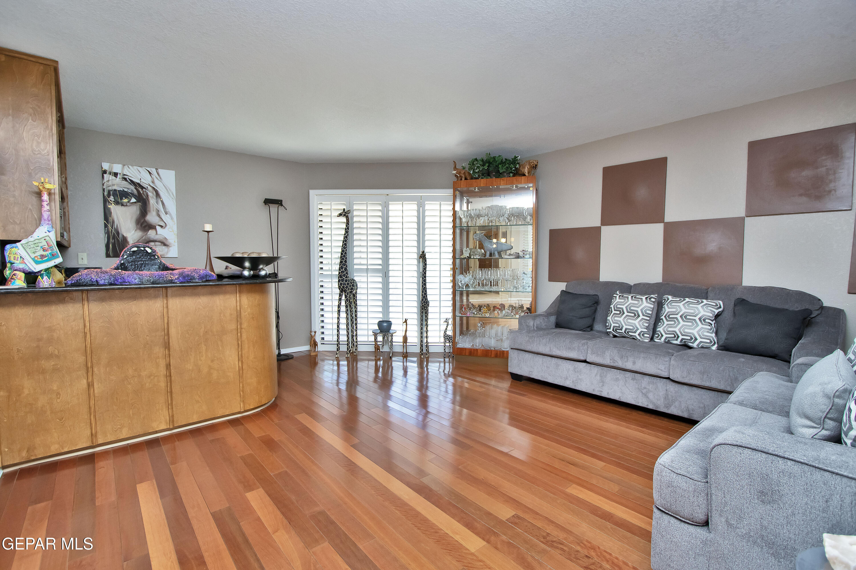 5706 Mira Sierra Lane