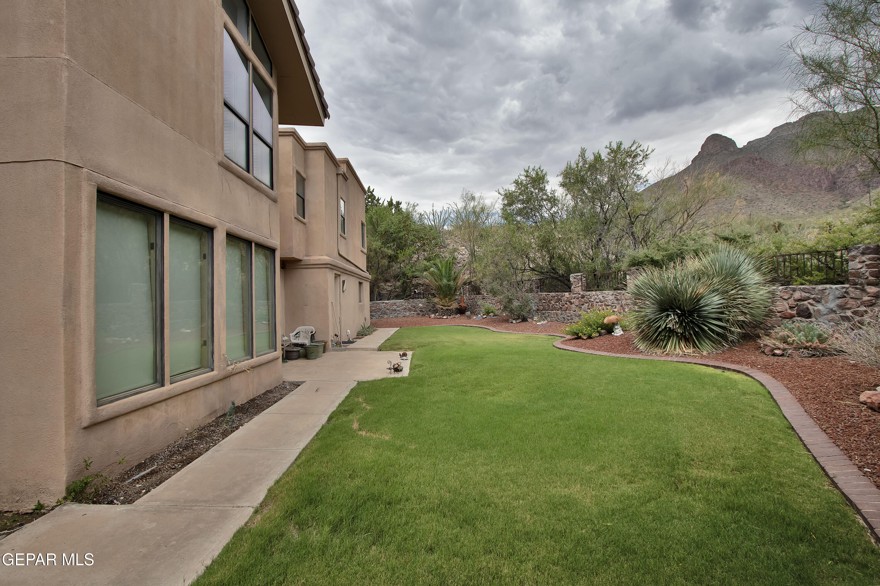 5706 Mira Sierra Lane