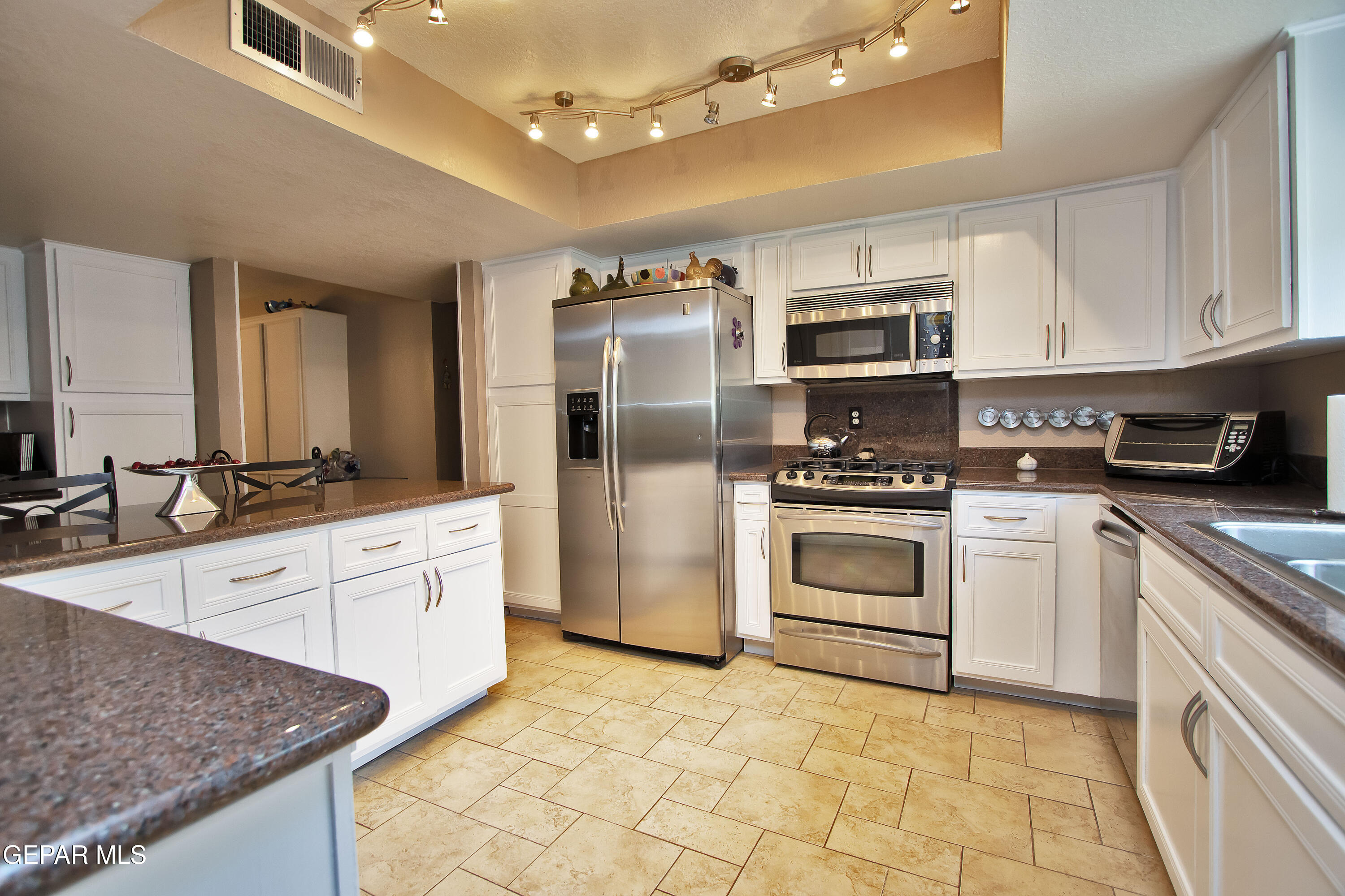 5706 Mira Sierra Lane