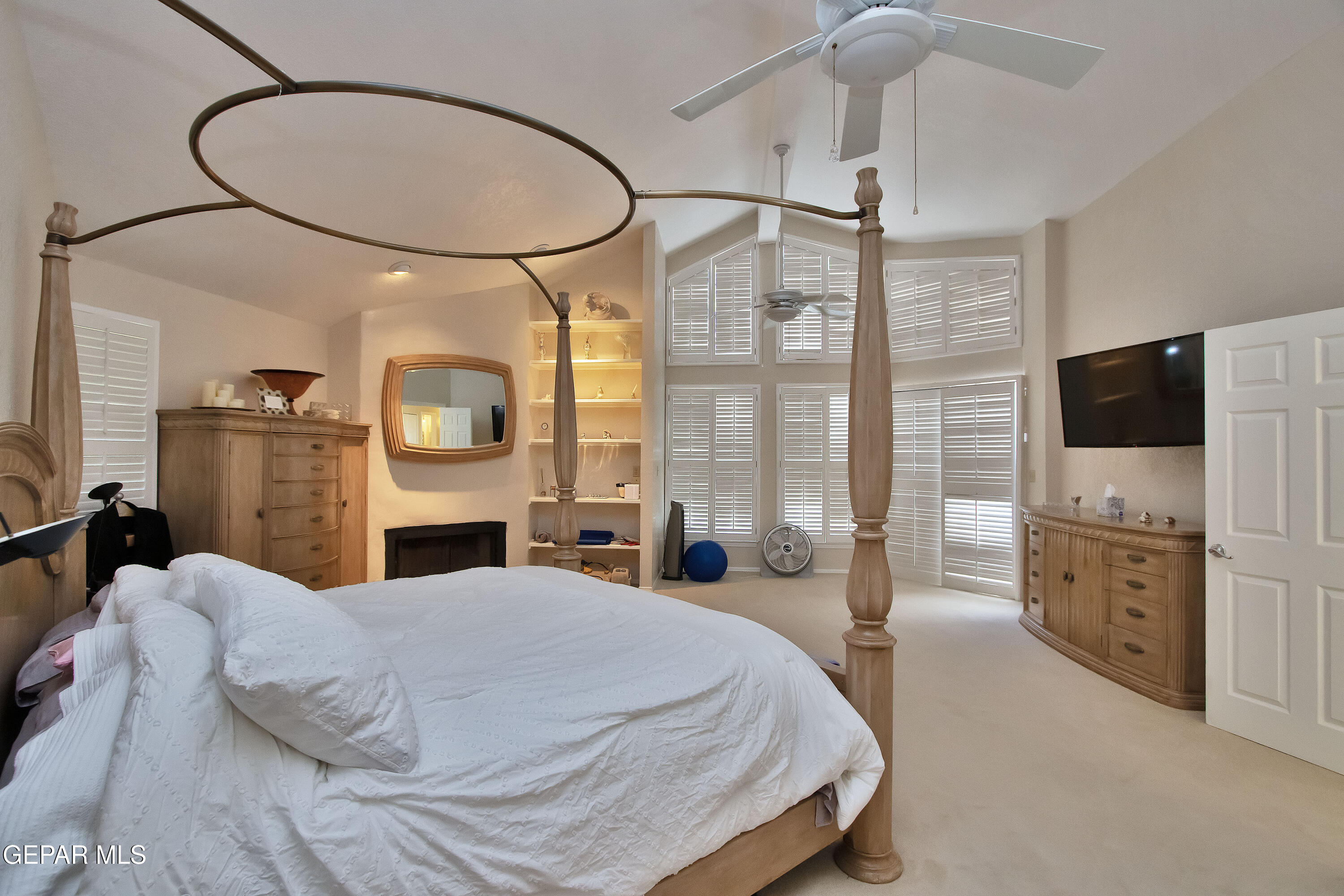 5706 Mira Sierra Lane