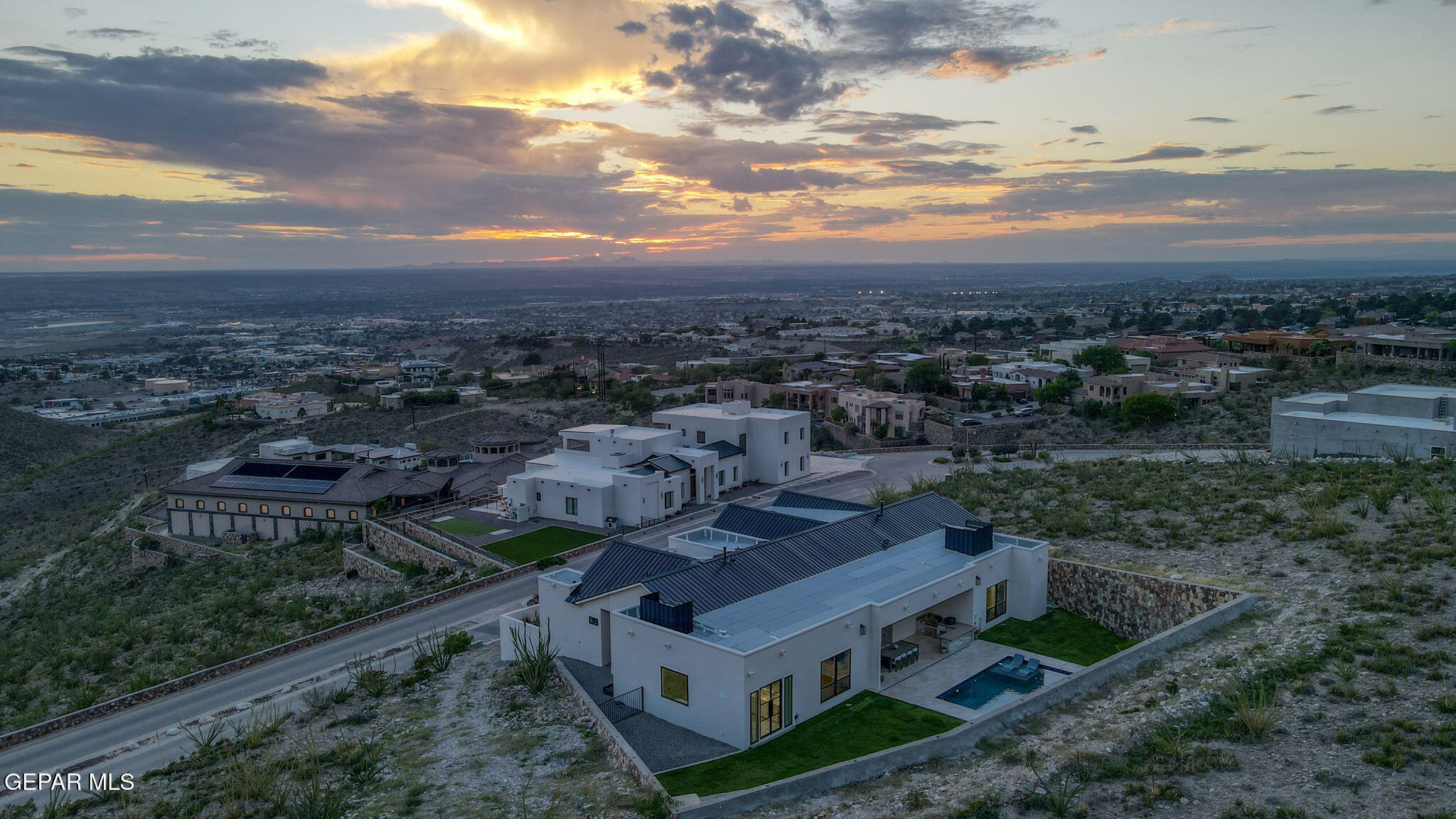 404 Rocky Pointe Drive