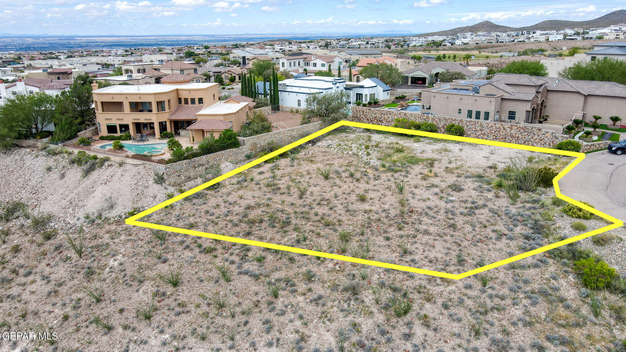 1401 Via Quijano Ln. Lane