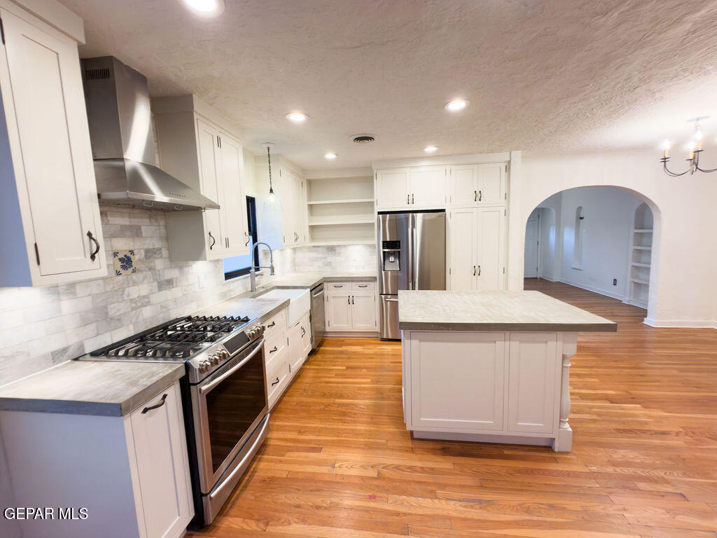 1004 PARK Road