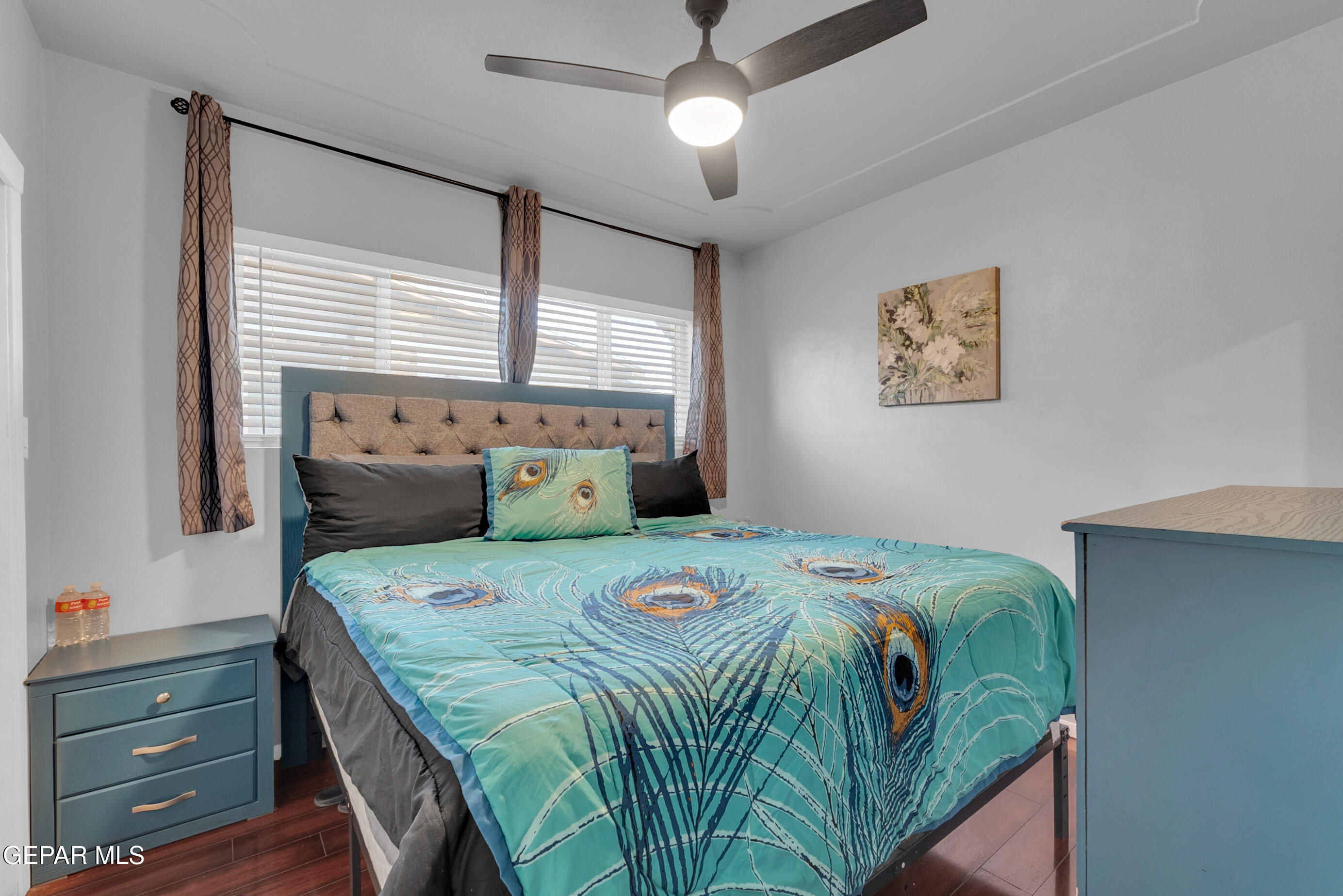 1012 MAPLE Street
