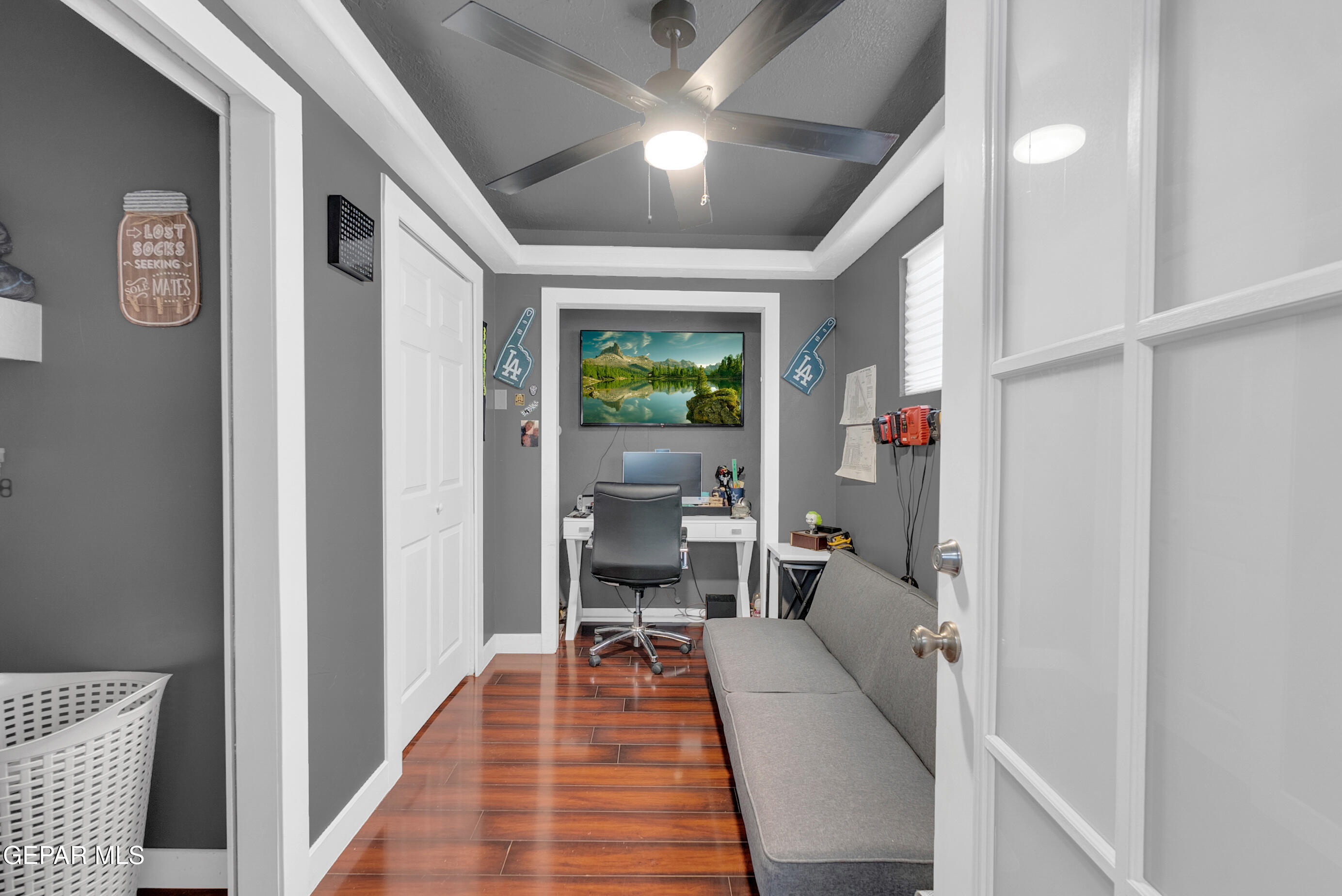 1012 MAPLE Street