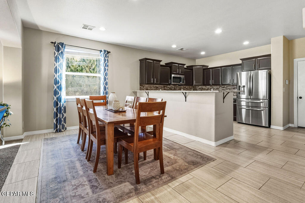 505 VALLEY PLUM Avenue