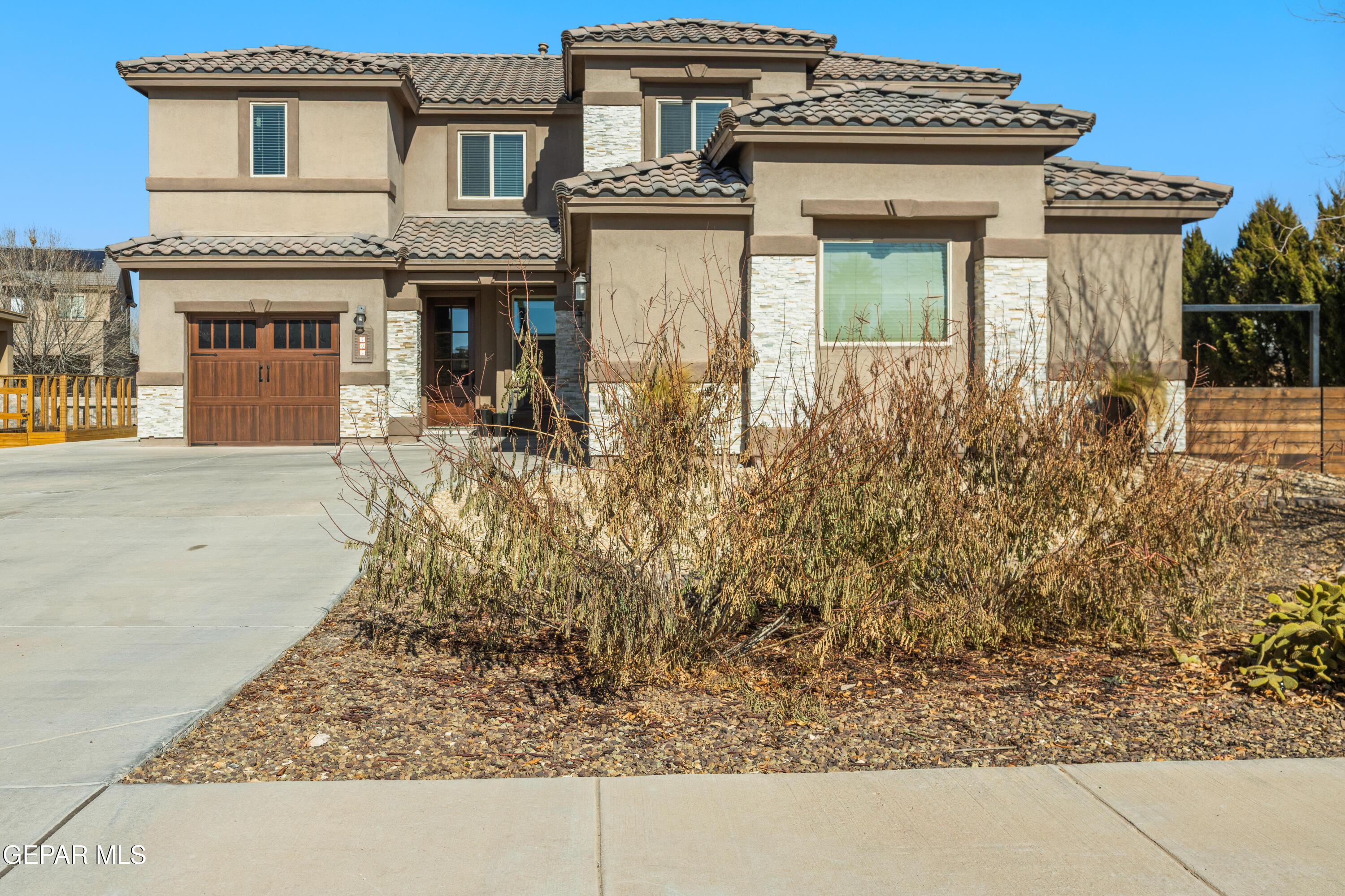 505 VALLEY PLUM Avenue