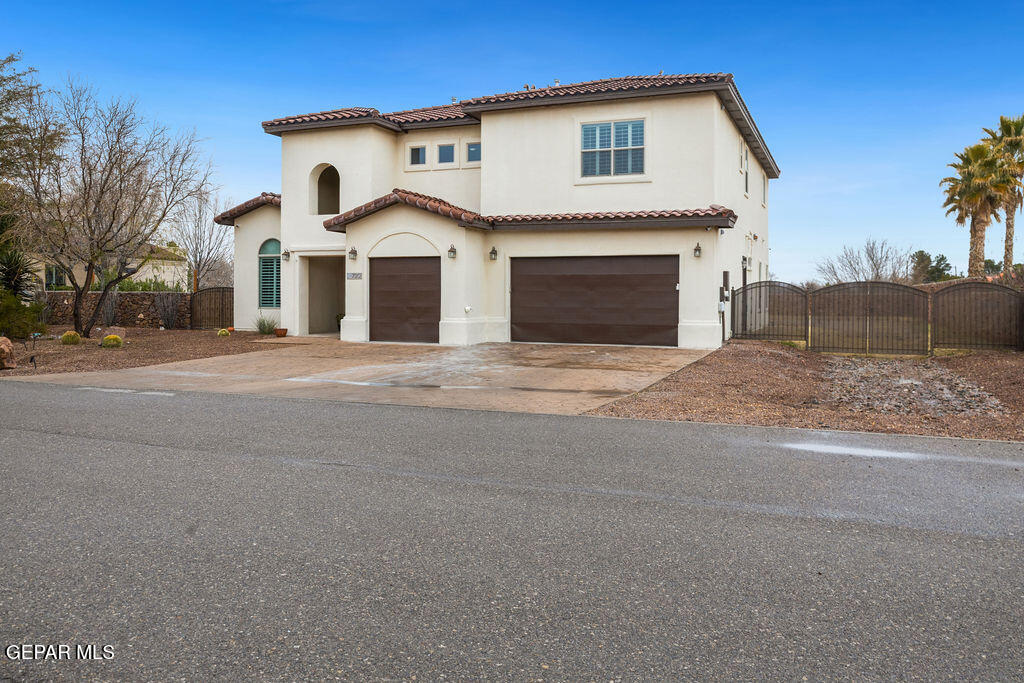 720 EMERALD VIEW Drive