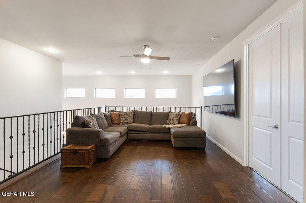720 EMERALD VIEW Drive