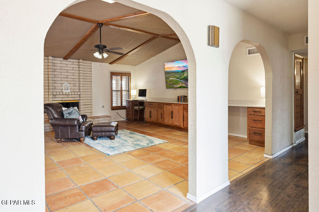 4953 VISTA GRANDE Circle