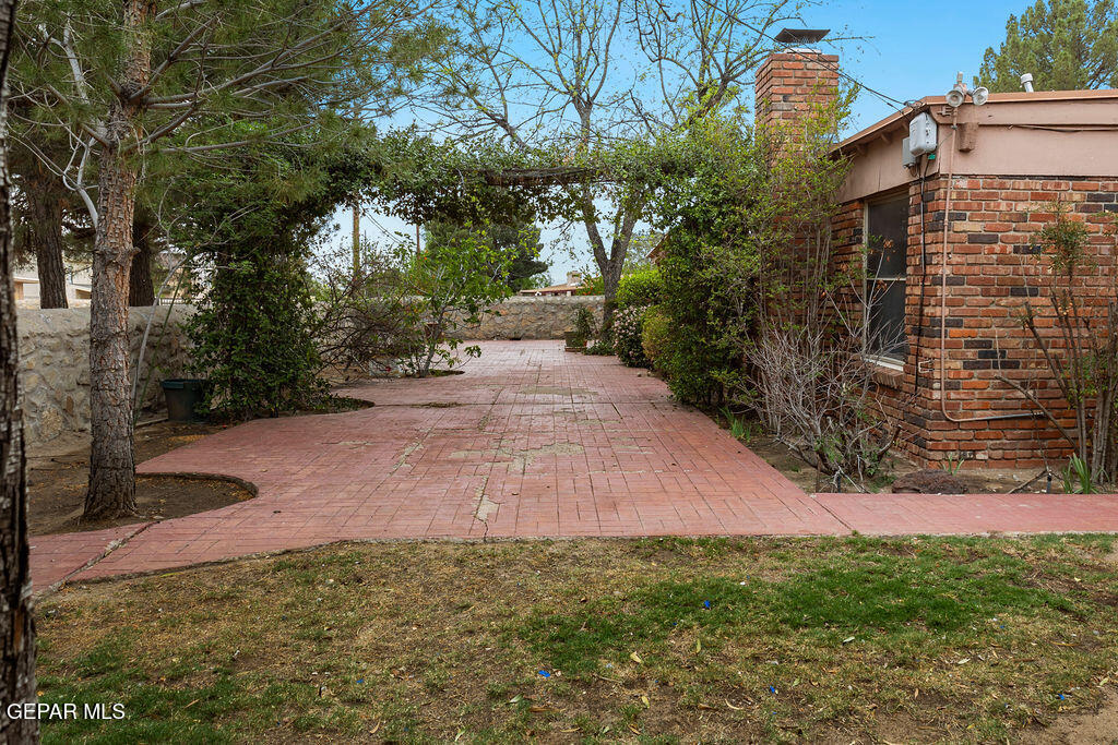 644 De Leon Drive