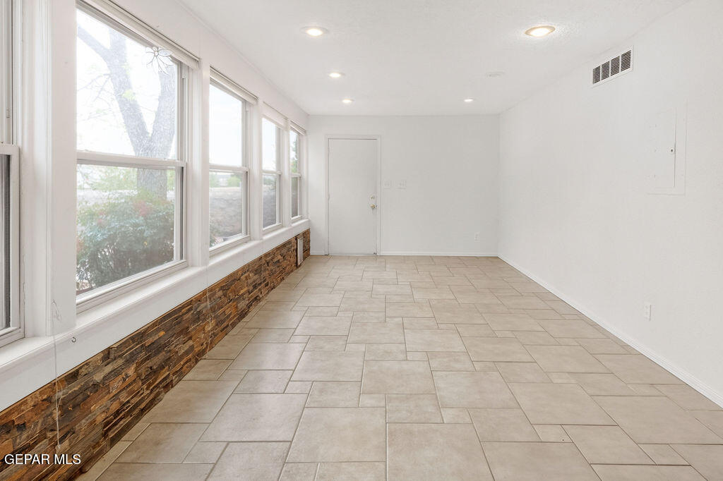 644 De Leon Drive