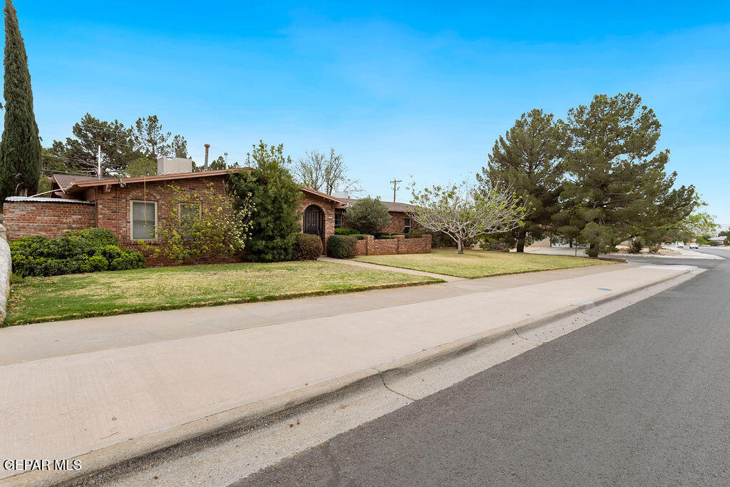 644 De Leon Drive