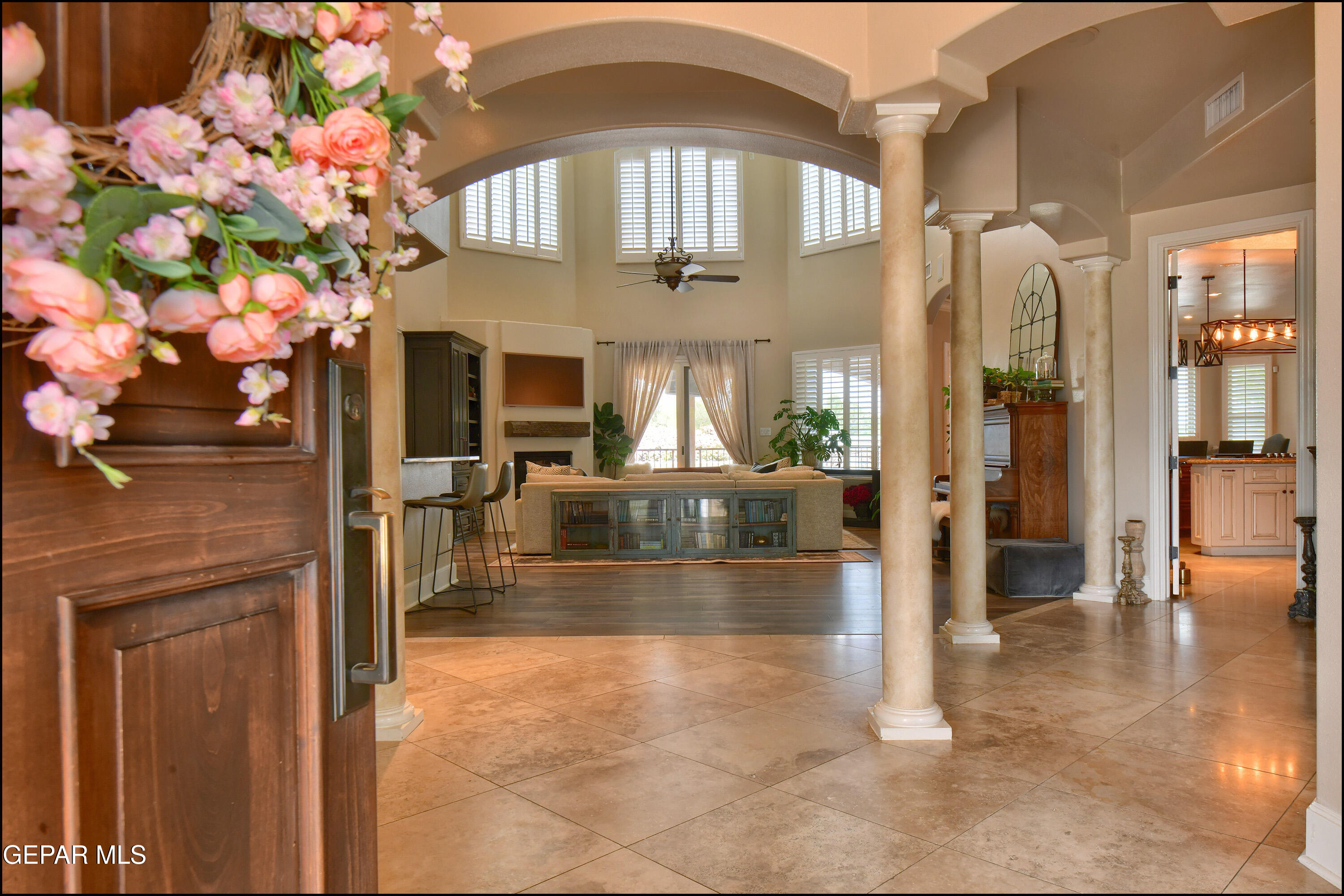 5533 WOODFIELD Drive