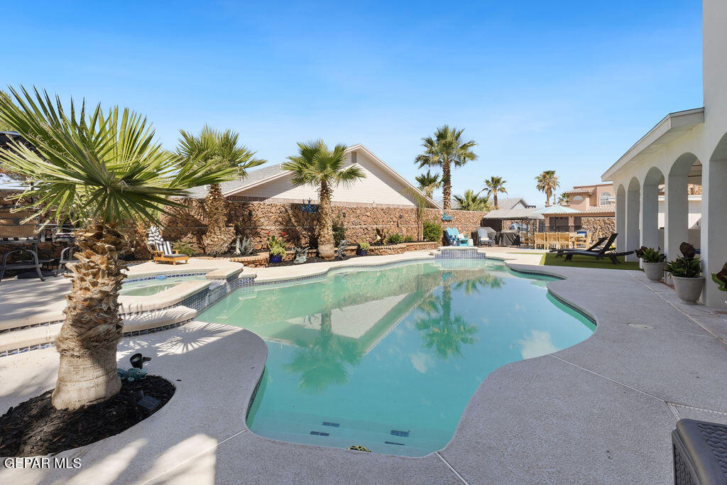 11720 PUEBLO CHICO Court