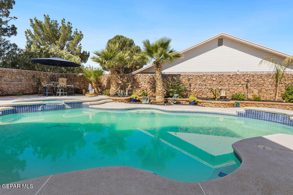 11720 PUEBLO CHICO Court