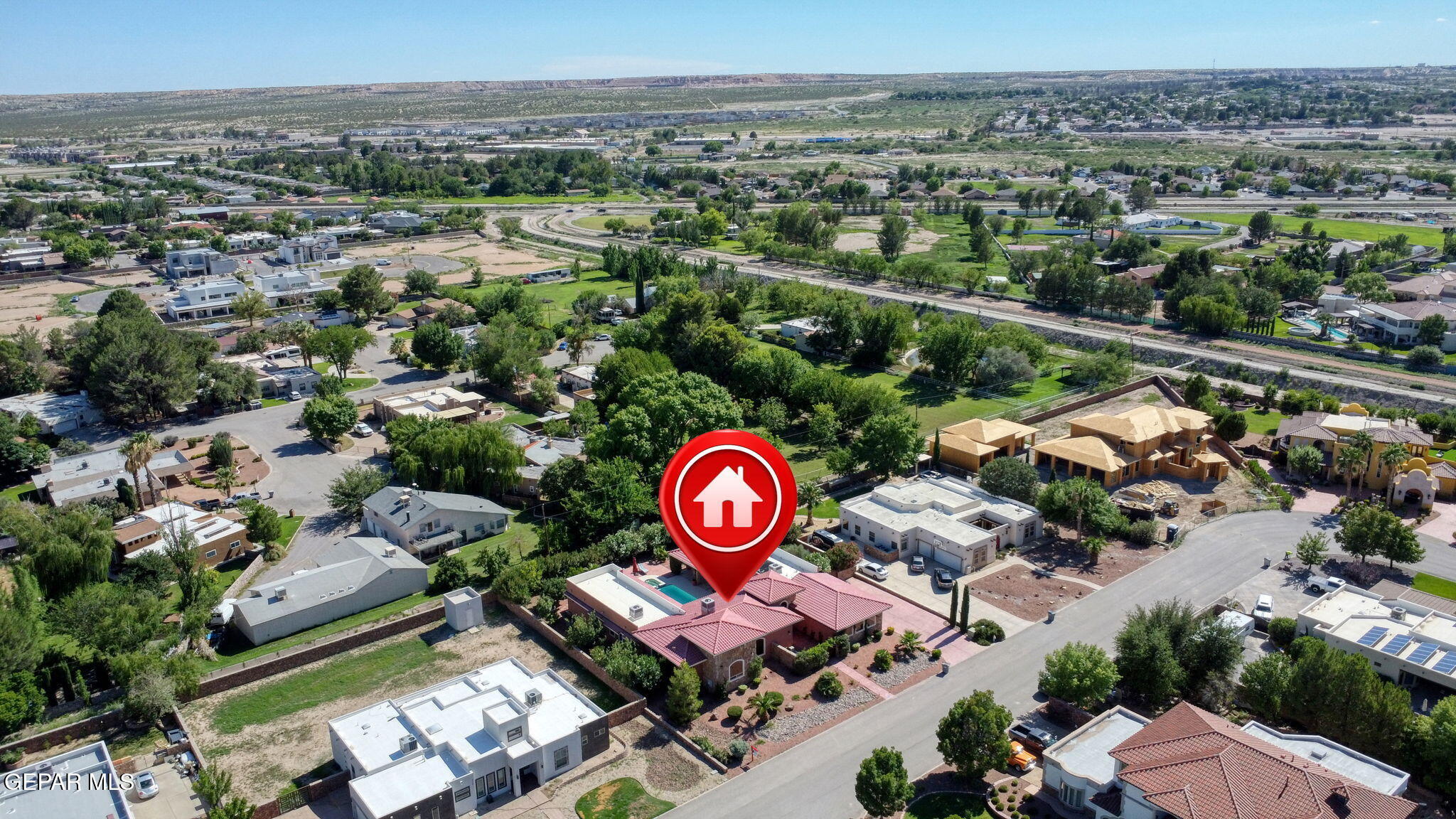 709 WOODFIELD Drive
