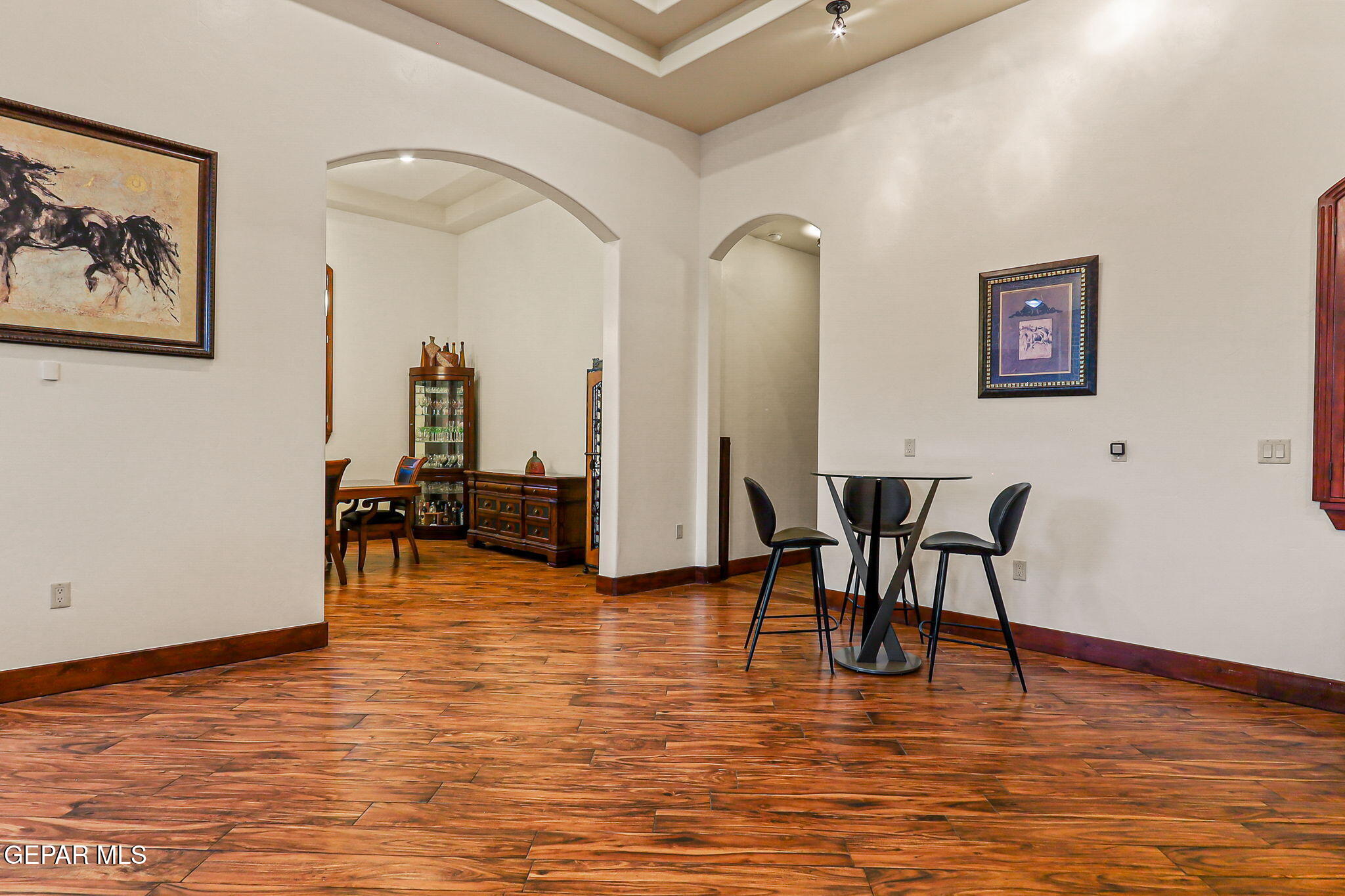 709 WOODFIELD Drive
